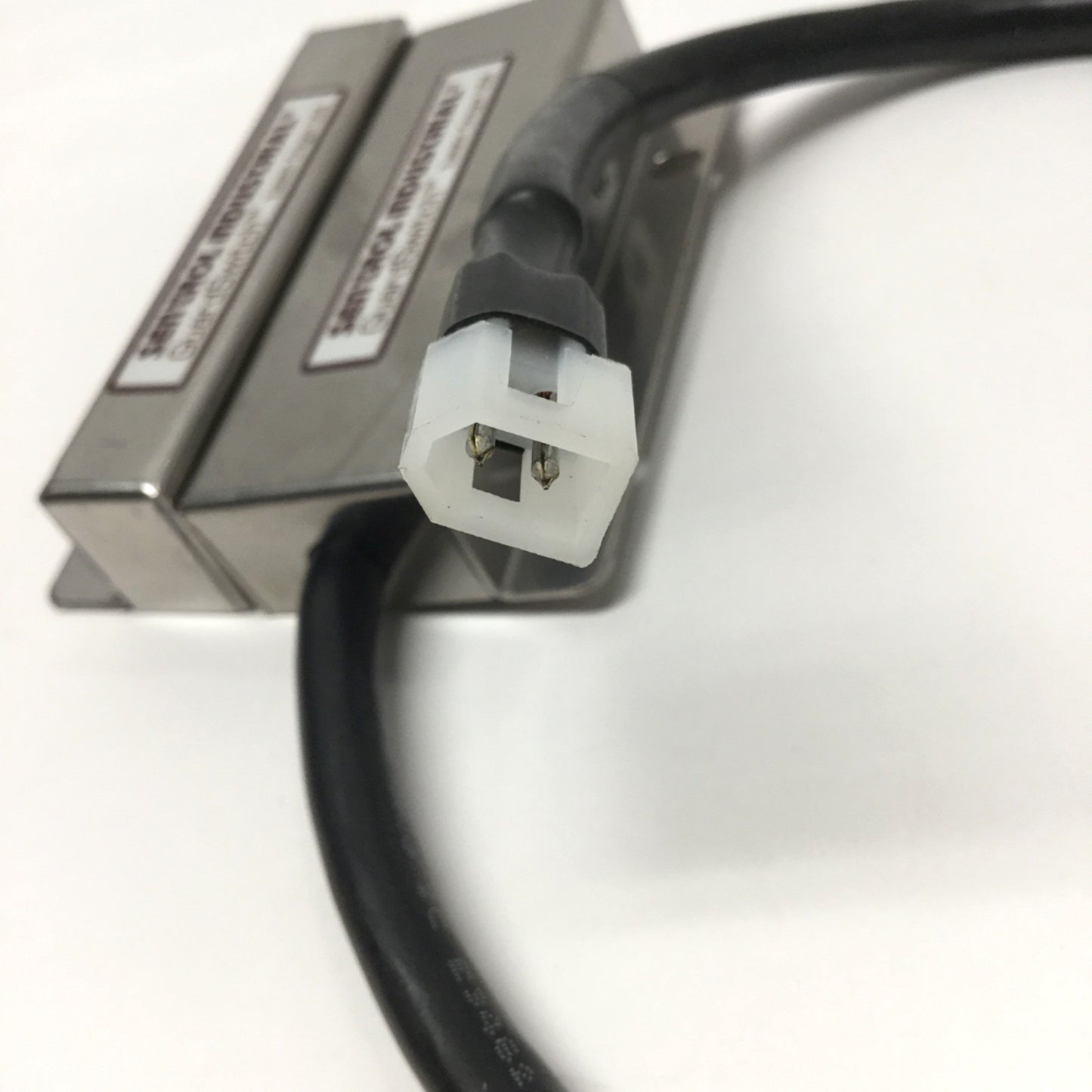 Used Sentrol 301-CT-06K GuardSwitch Non-Contact Magnetic Safety Interlock 30V AC/DC