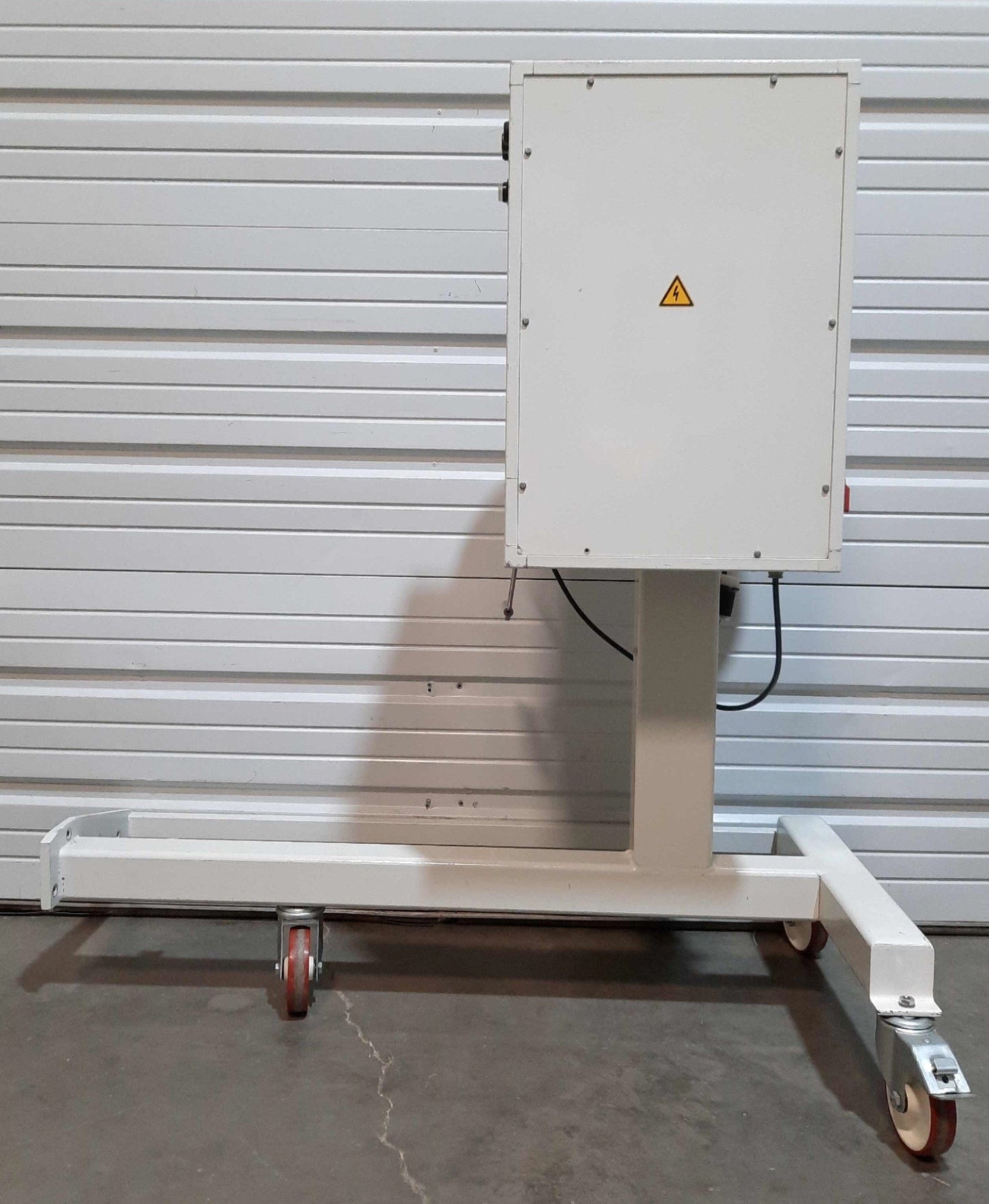 Used DRACON ARA-400 Winder With Dancer, CW, 16" Core 70" OD, 25RPM, 1PH 240VAC
