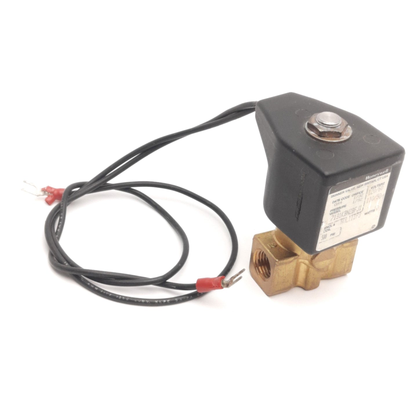 Used Honeywell 7131KBN2BFJ1 Skinner Solenoid Valve, 580 Psi, 1/4" NPT, 120V AC Coil