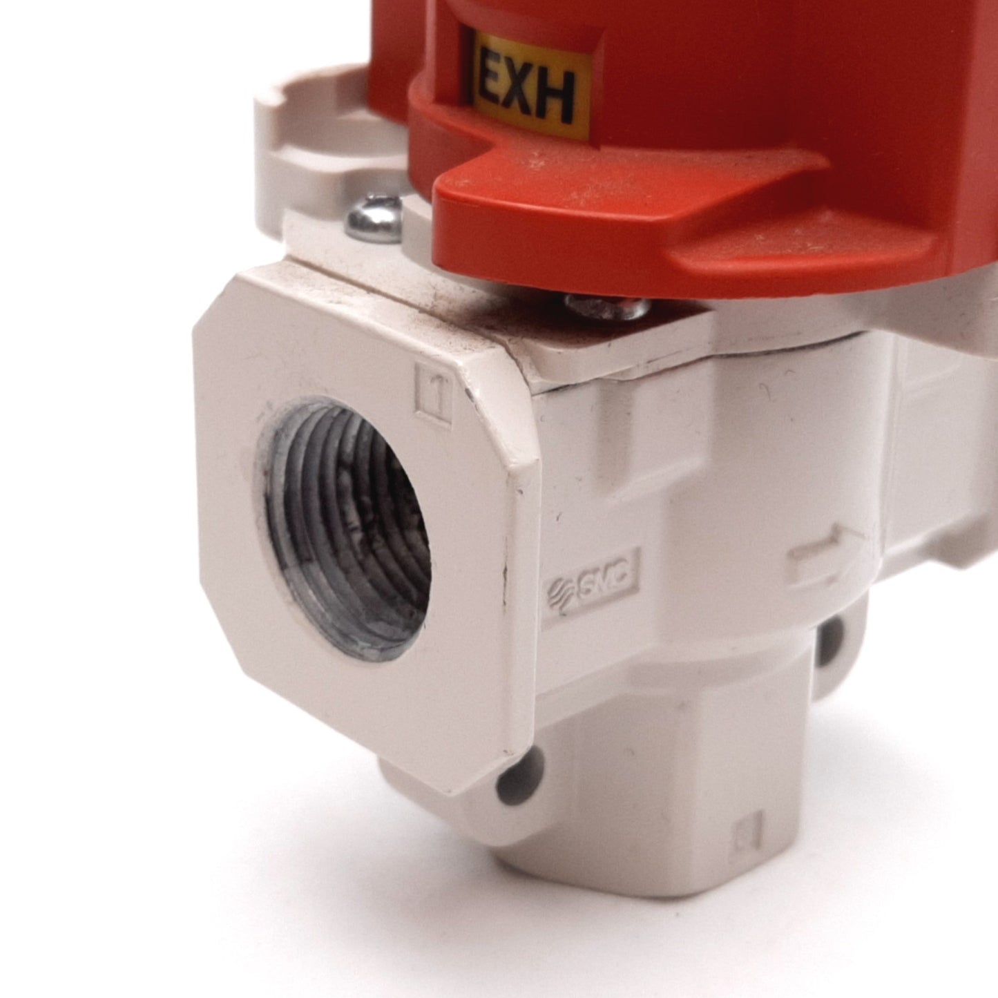 Used SMC VHS30-03A Lock-Out Valve, 3-Port, Pressure: 0.1-1.0MPa, Ports: Rc3/8