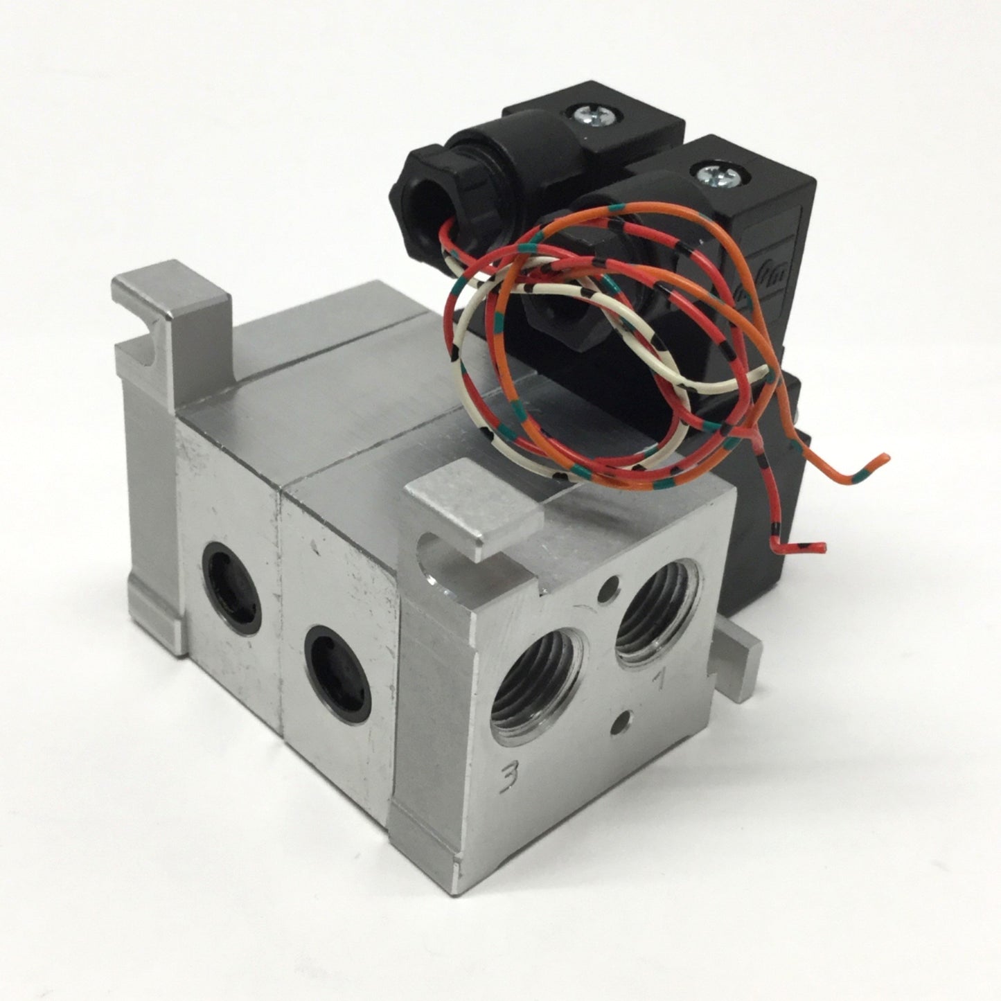 Used Bank of 2 Humphrey S410-39 Stacking Solenoid Valves 2-Pos, 4-Way, 24VDC Coil