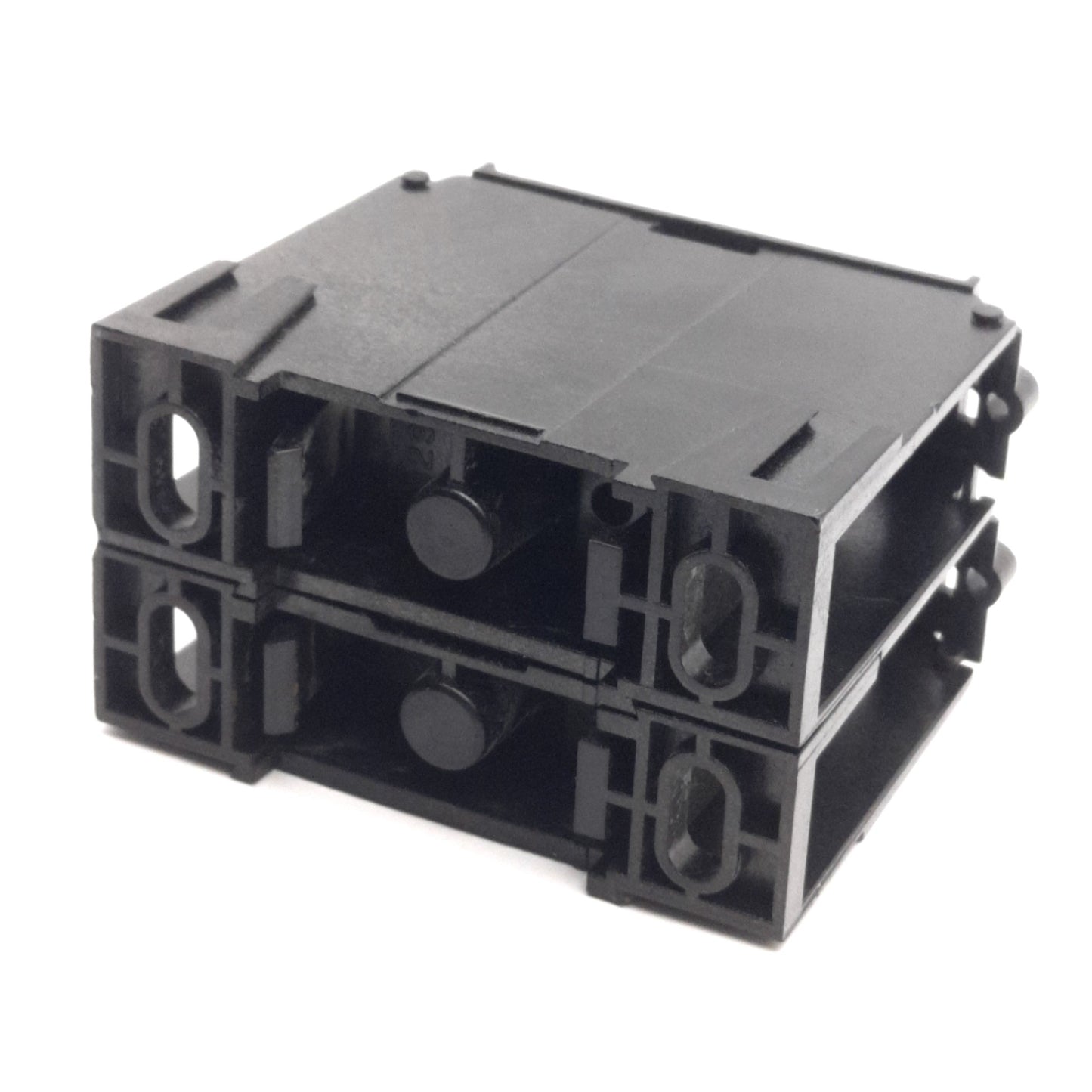 New – Open box Marathon 1322670CH Power Distribution Block 1x4 Line/Load 600V, 175A Max, 2-Pole