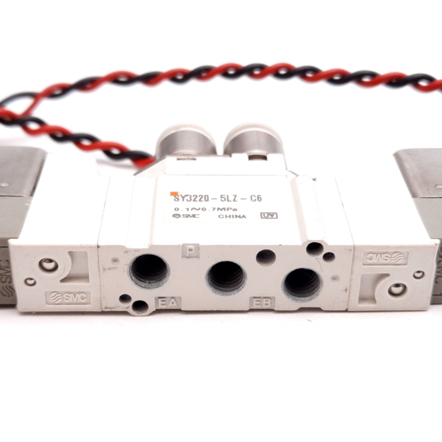 Used SMC SY3220-5LZ-C6 Solenoid Valve, 2-Position 5-Port, 24VDC, 0.1-0.7MPa