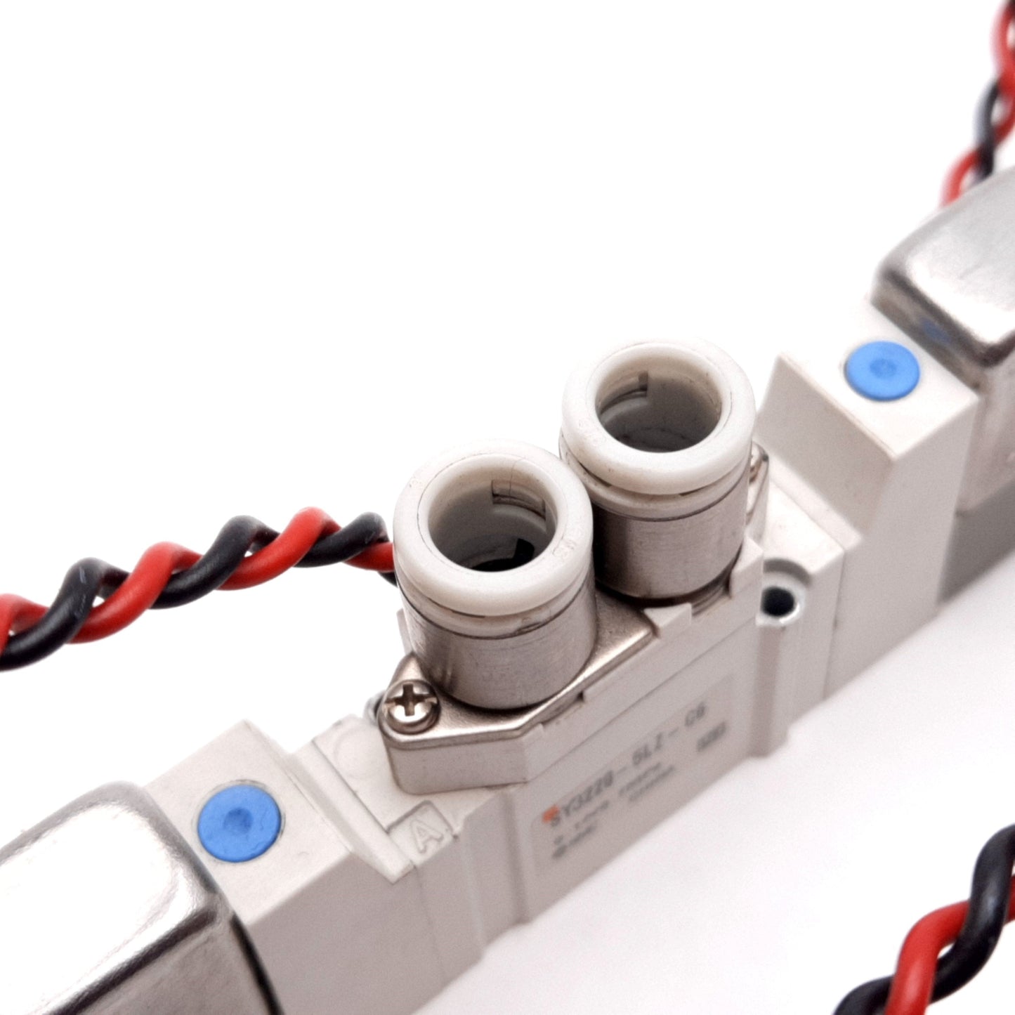 Used SMC SY3220-5LZ-C6 Solenoid Valve, 2-Position 5-Port, 24VDC, 0.1-0.7MPa