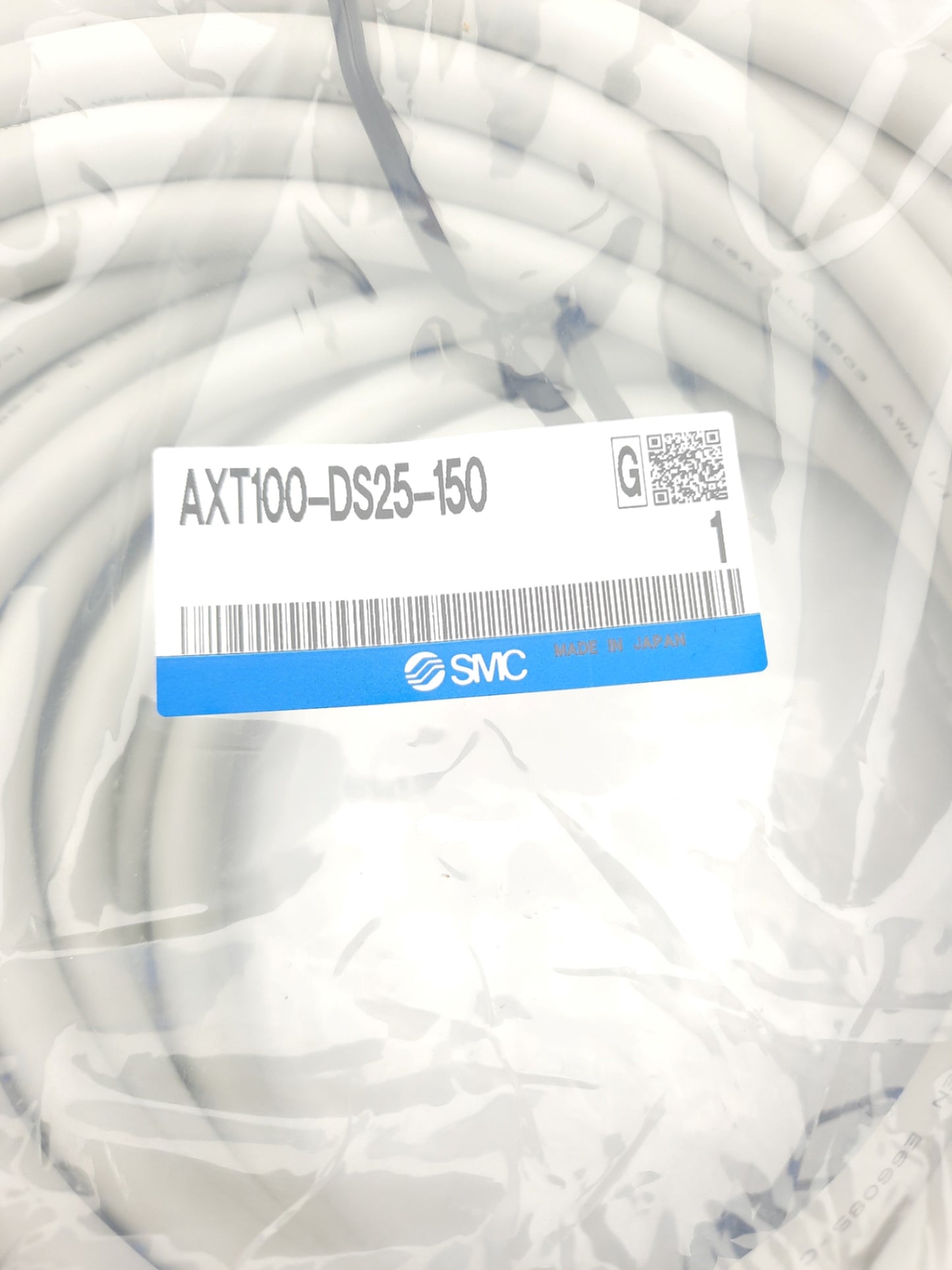 New SMC AXT100-DS25-150 VV5Q Manifold Cable, DB25 Female, 24AWG, 300VAC, 15m Long