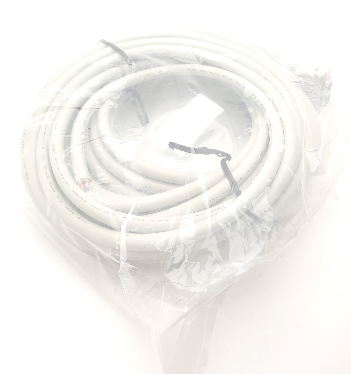 New SMC AXT100-DS25-150 VV5Q Manifold Cable, DB25 Female, 24AWG, 300VAC, 15m Long