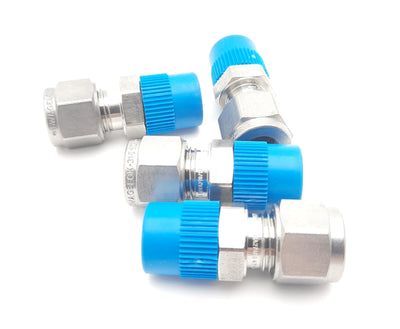 New Lot of 4 Swagelok SS-8M0-1-4 Tube Fitting 8mm Connection, 1/4" NPT Male