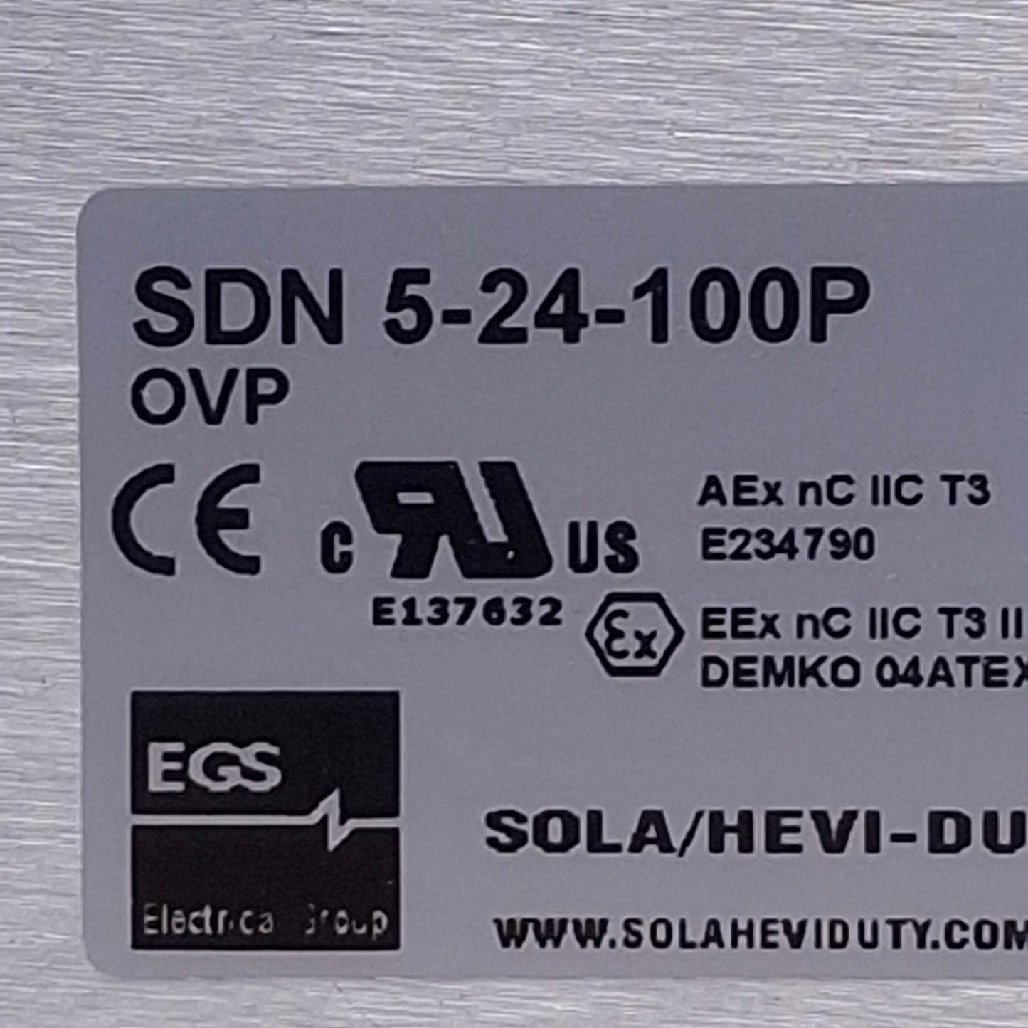 Used Sola SDN 5-24-100P Power Supply, Input: 115/230VAC 2.2/1A, Output: 24VDC 5A