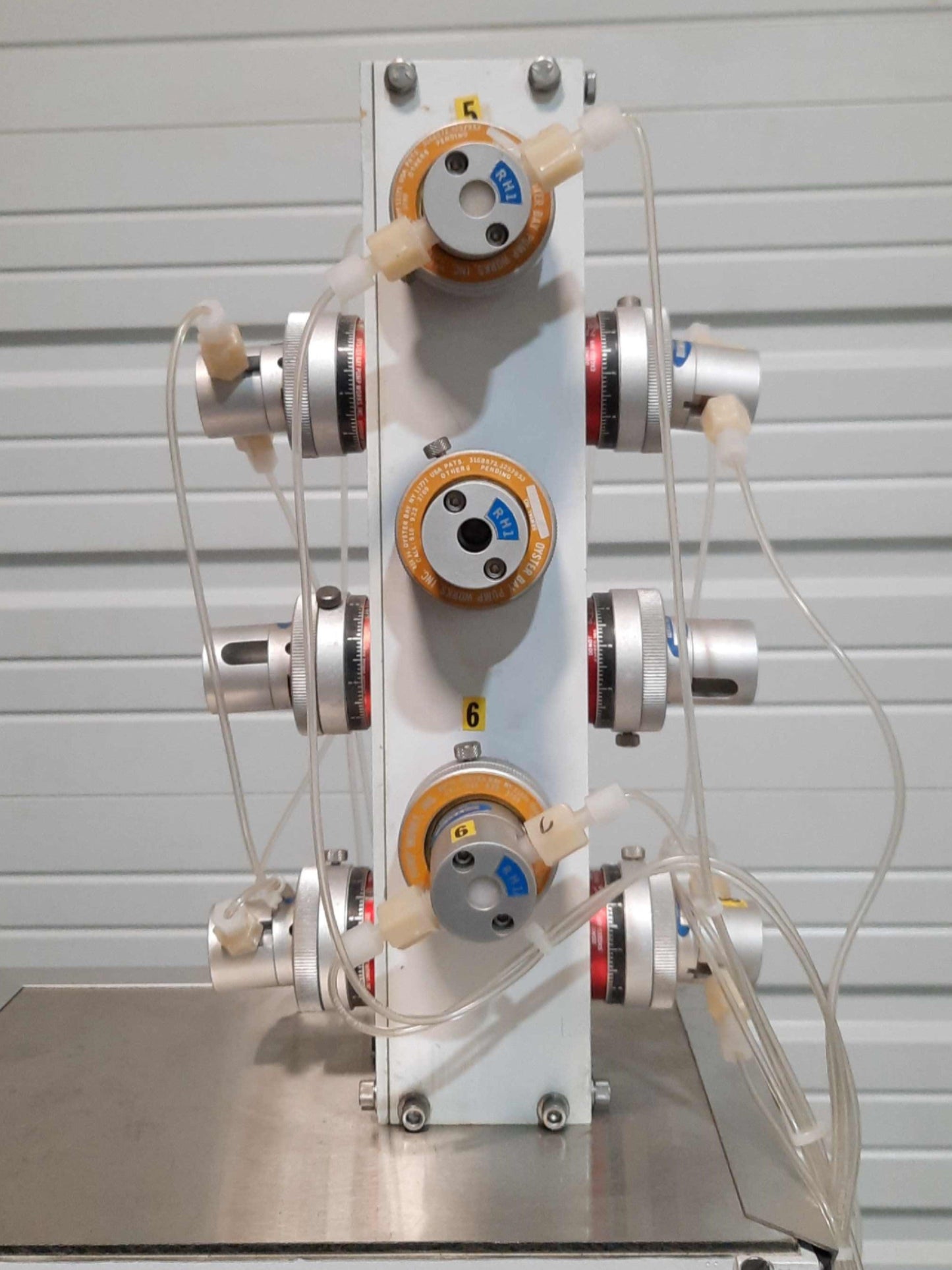 Used Carl Creative Systems Precision Fluid Dispenser 12-Channel 13-260ml/min 120VAC