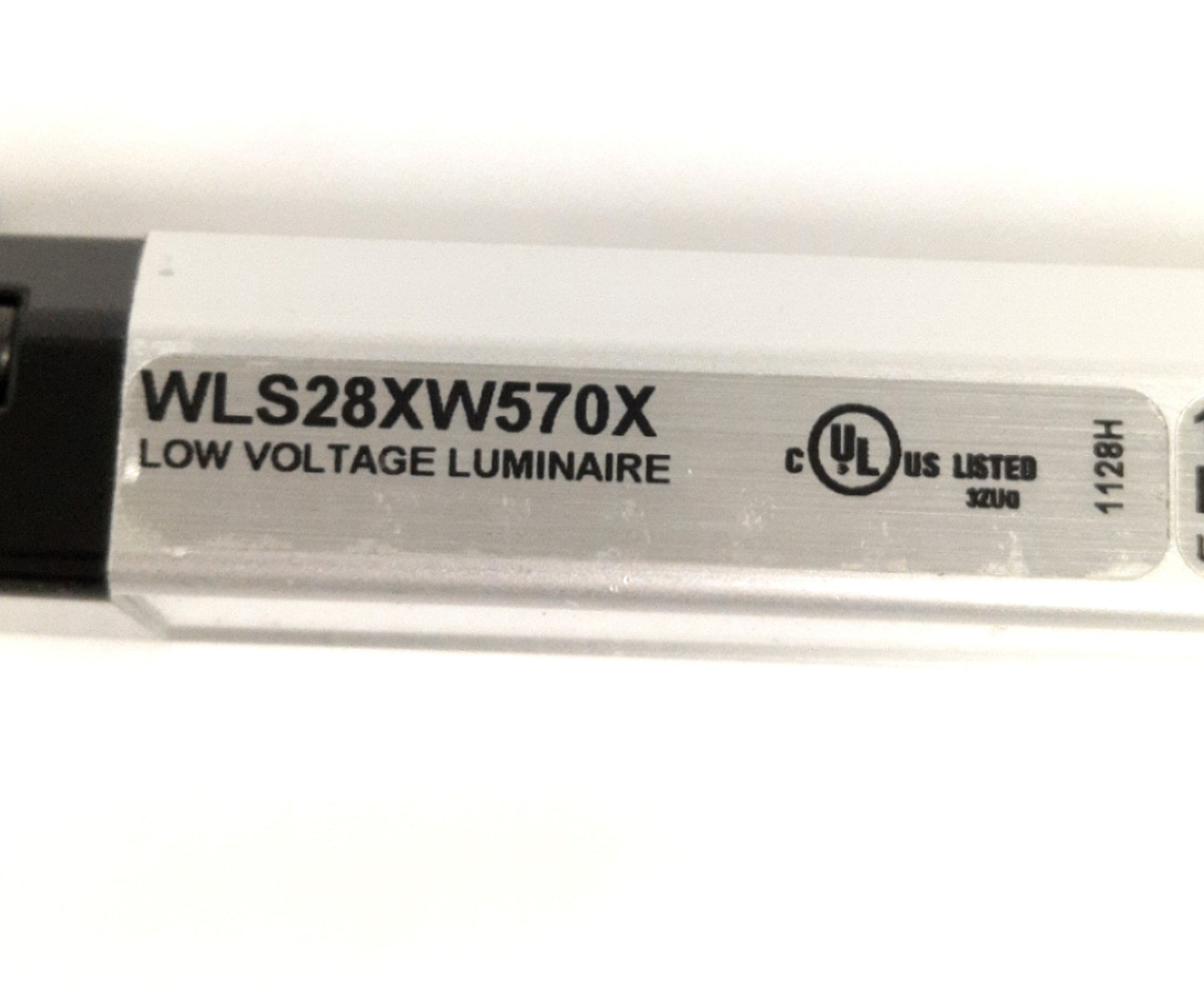Used Banner Engineering WLS28XW570X Work Light Strip, 570mm Length, 12-30V DC 1.5A