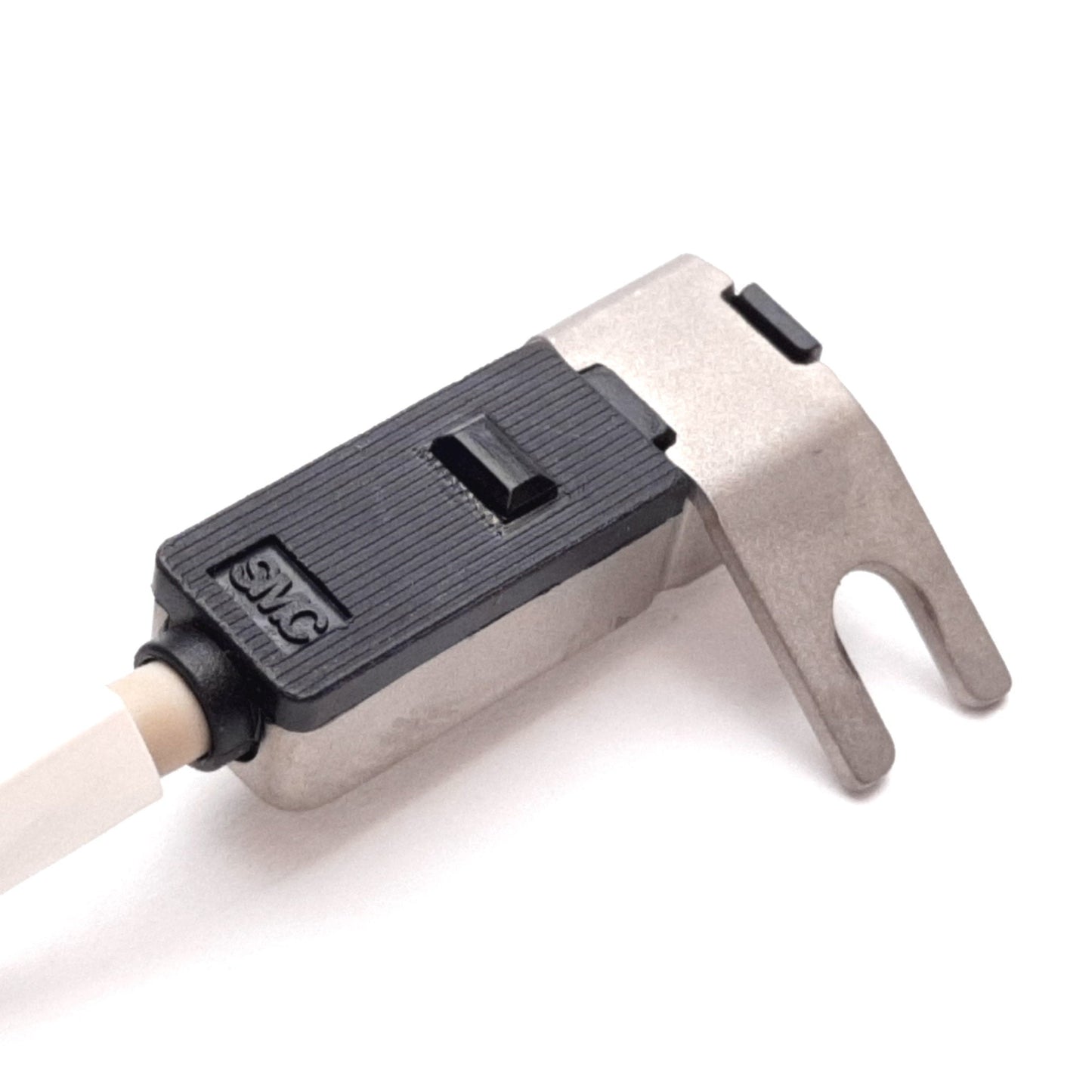 Used SMC D-S7P2 Solid State Auto Switch Sensor, Left Handed Type, PNP, 3-Wire