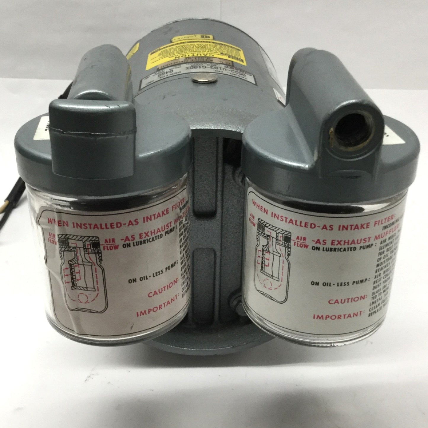Used Gast 0522-V103-G18DX Oil-Less Rotary Vacuum Air Pump 115VAC 60Hz, 1PH, 1/4HP