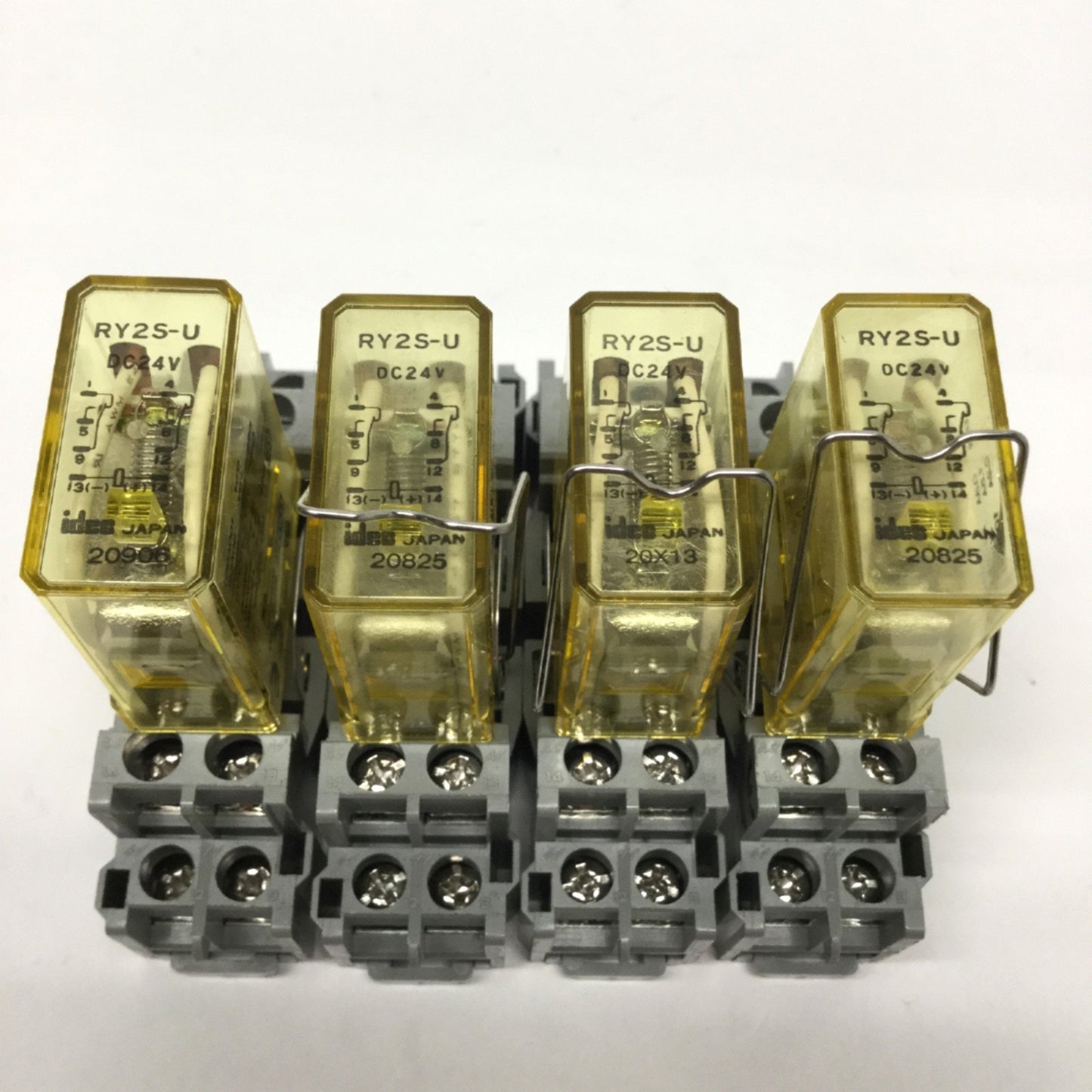 Used Lot of 4 Idec RY2S-U Ice-Cube Control Relays, 2-Pole, 24VDC Coil, 240VAC 3A DPDT
