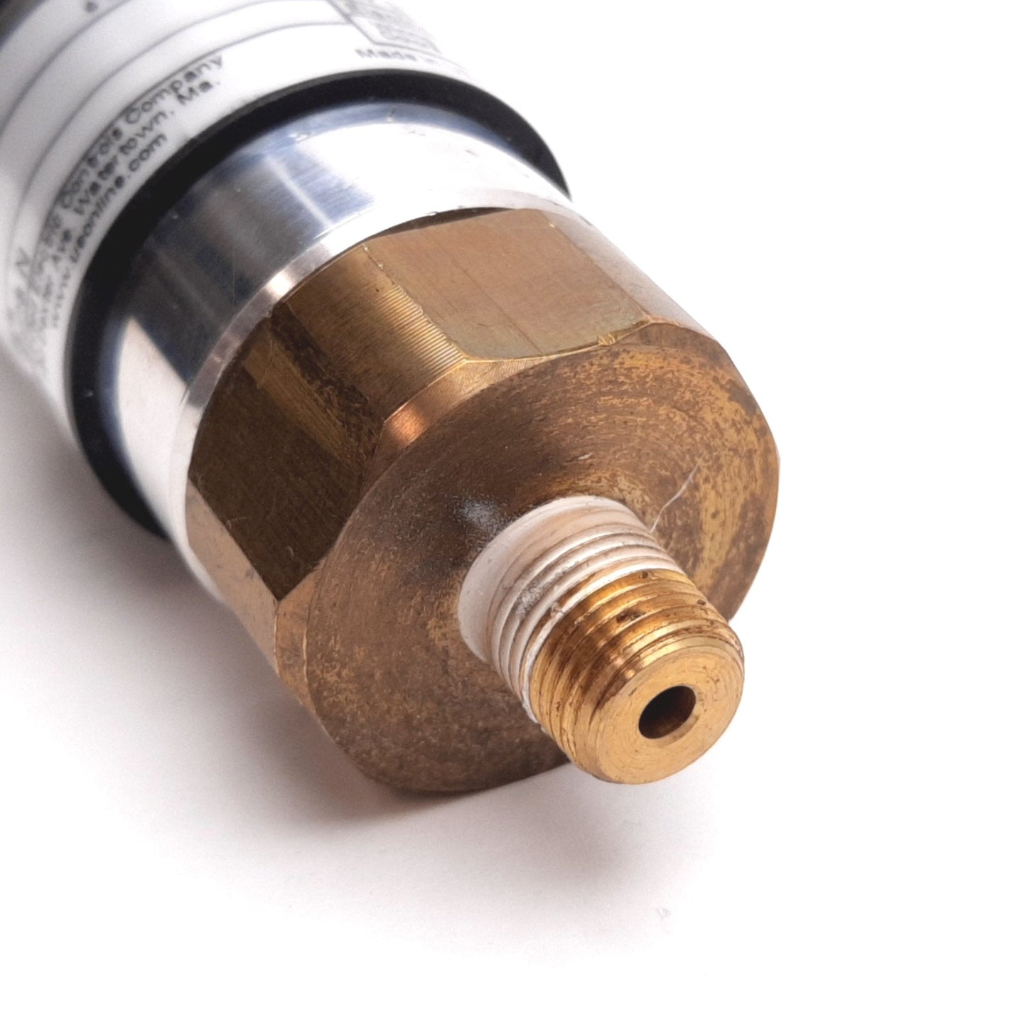 Used United Electric 10-B11 Pressure Switch, Range: 10-150psi, Rating: 5A 250VAC