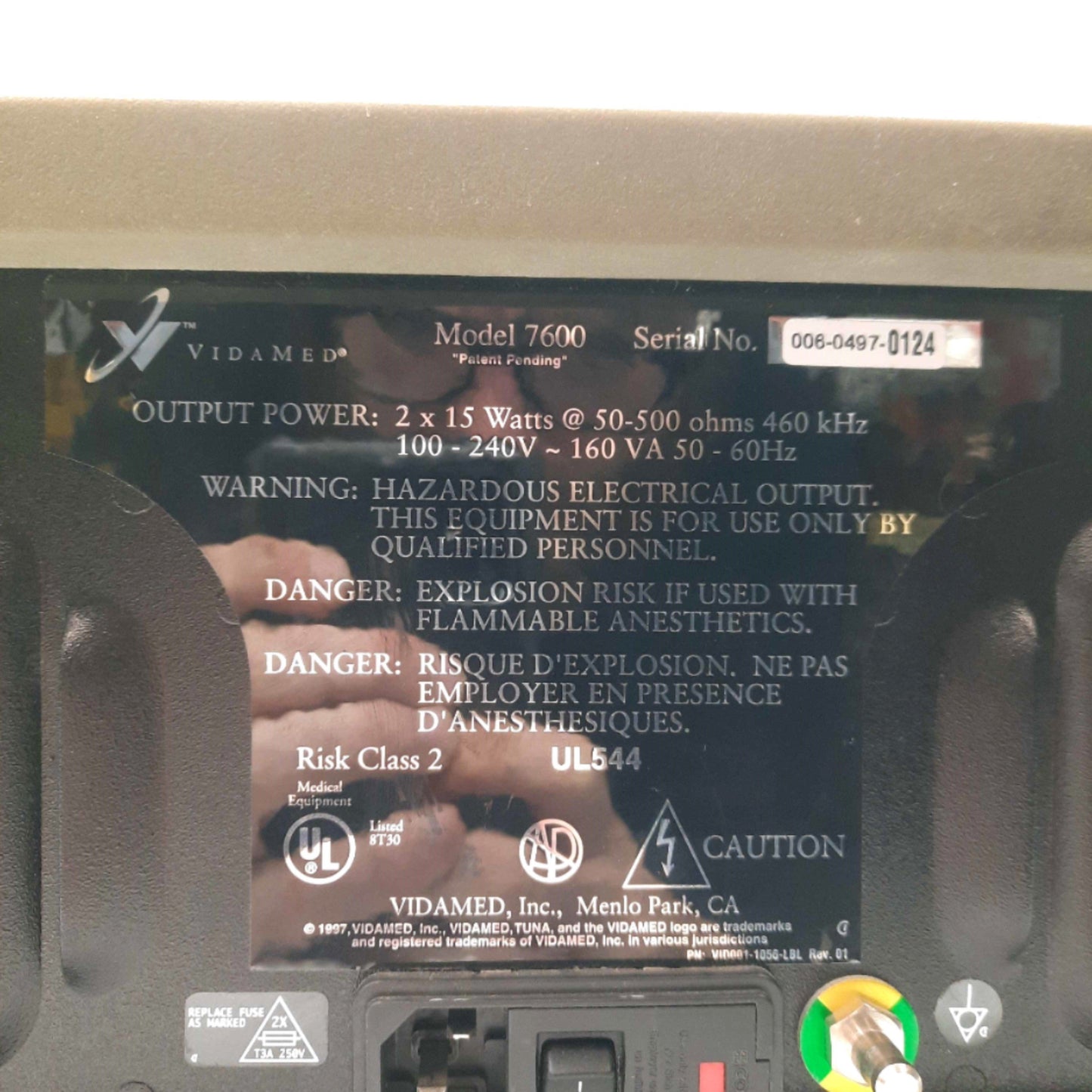 Used VidaMed 7600 TUNA Computer & RF Generator, 30W 470kHz, Windows 95, 100-240VAC