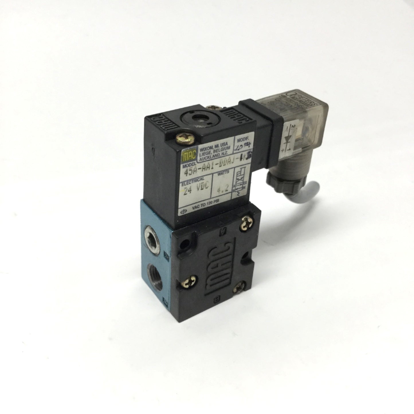 Used Mac 45A-AA1-DDAJ-1KG Solenoid Valve, 4-Port 2-Position, 24VDC, Vac to 120psi