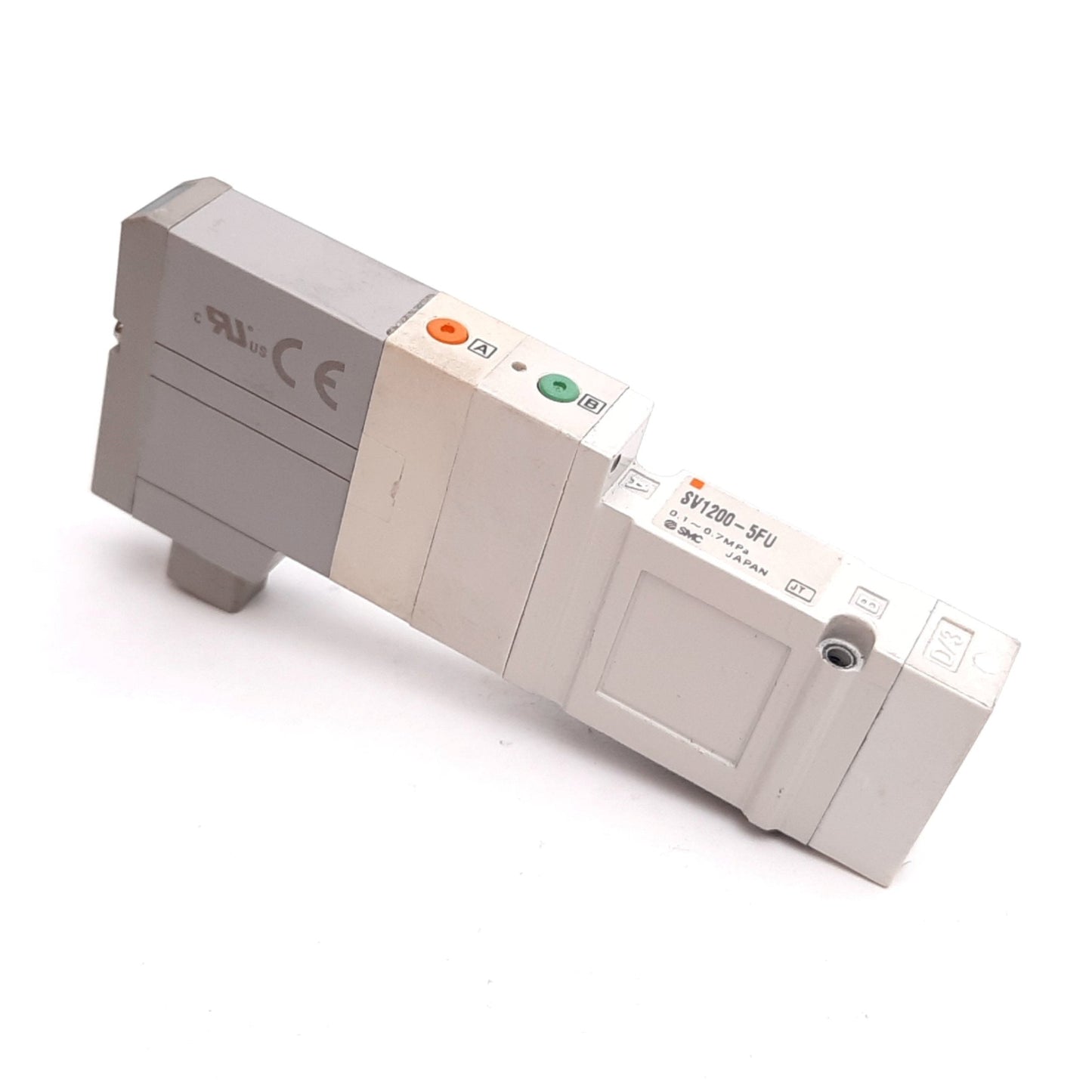 Used SMC SV1200-5FU Solenoid Valve, Double Solenoid, 2-Position, 0.1-0.7MPa, 24VDC