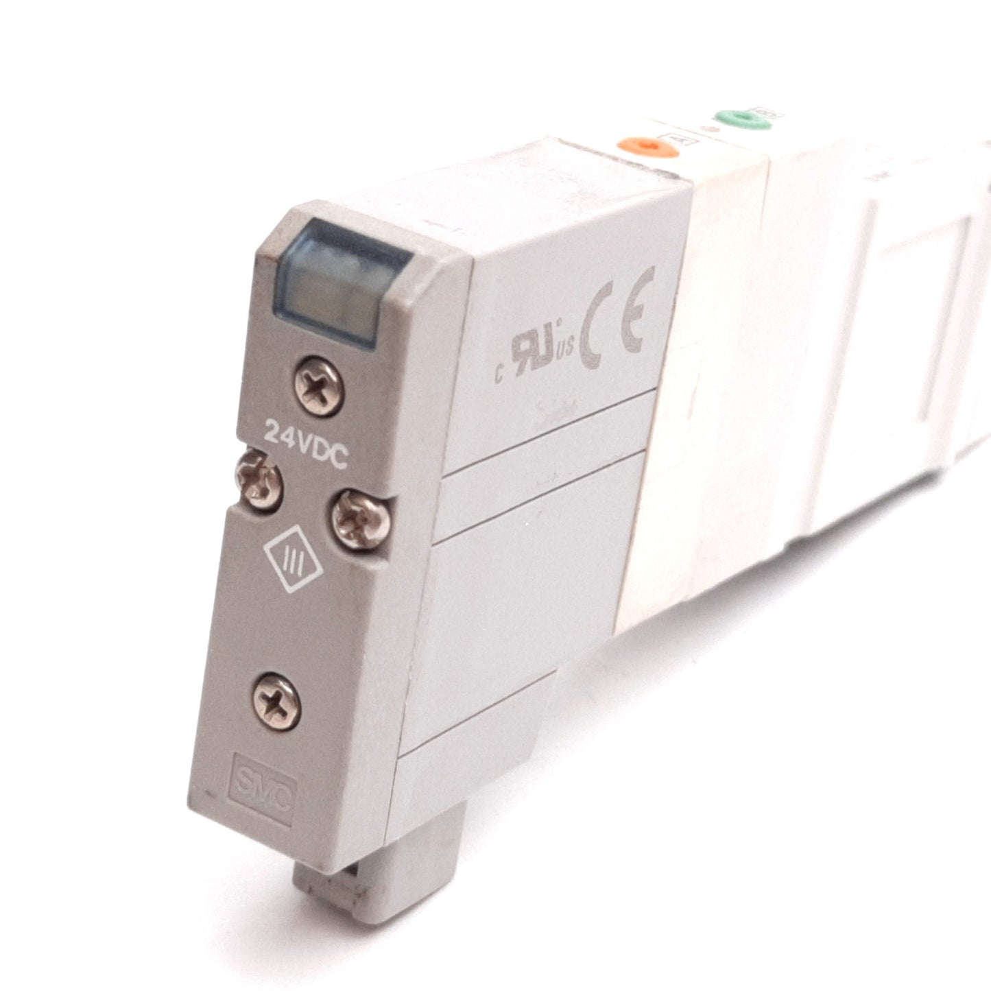 Used SMC SV1200-5FU Solenoid Valve, Double Solenoid, 2-Position, 0.1-0.7MPa, 24VDC