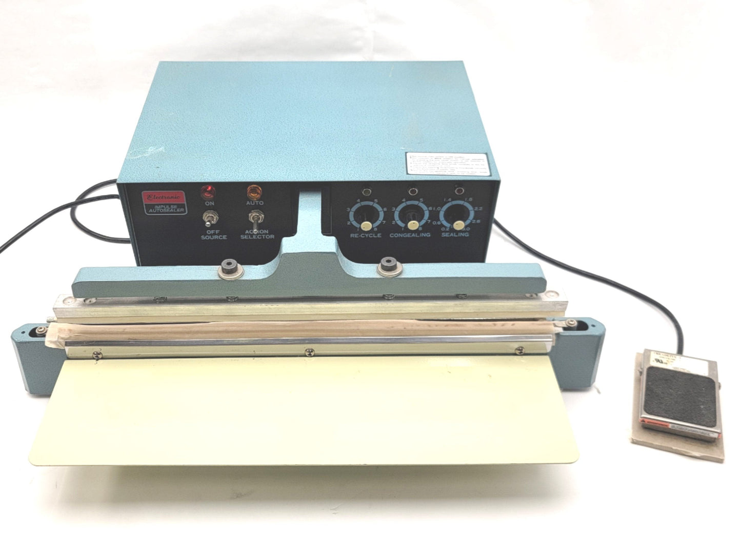 Used TEW TISA-455 Semi-Automatic Impulse Heat Sealer, 450mm x 5mm Band, 120VAC