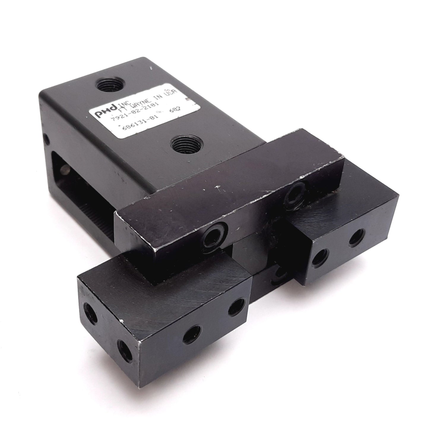 Used PHD 7921-02-2101 Angular Gripper, 2-Jaw, Stroke: 13°/Jaw, Ports: 1/8" NPT