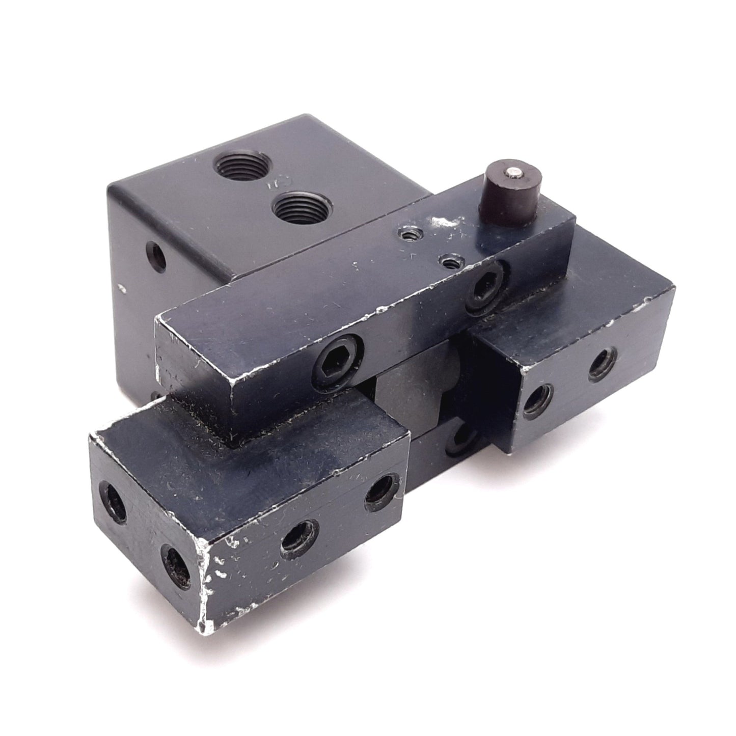 Used PHD 7921-02-0101 Angular Gripper, 2-Jaw, Stroke: 13°/Jaw, Ports: 1/8" NPT