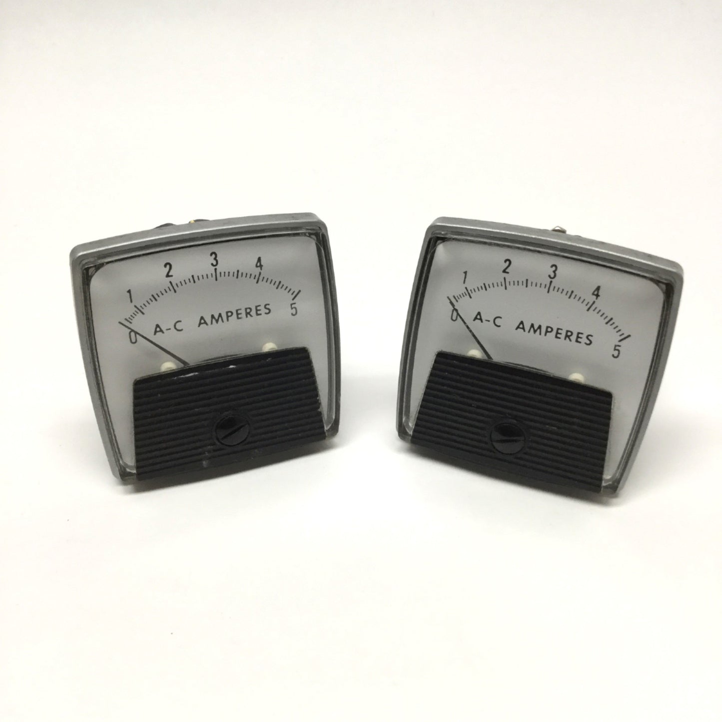 Used Lot of 2 Yokogawa 250240LSLS Analog Panel Current Meters AC Amperes Ammeter 0-5A