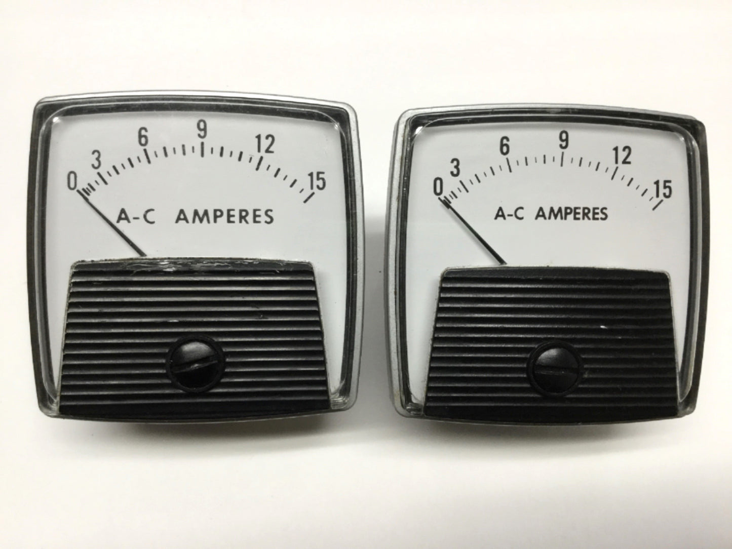 Used Lot of 2 Yokogawa 250240NDND Analog Panel Current AC Amperes Meter Ammeter 0-15A