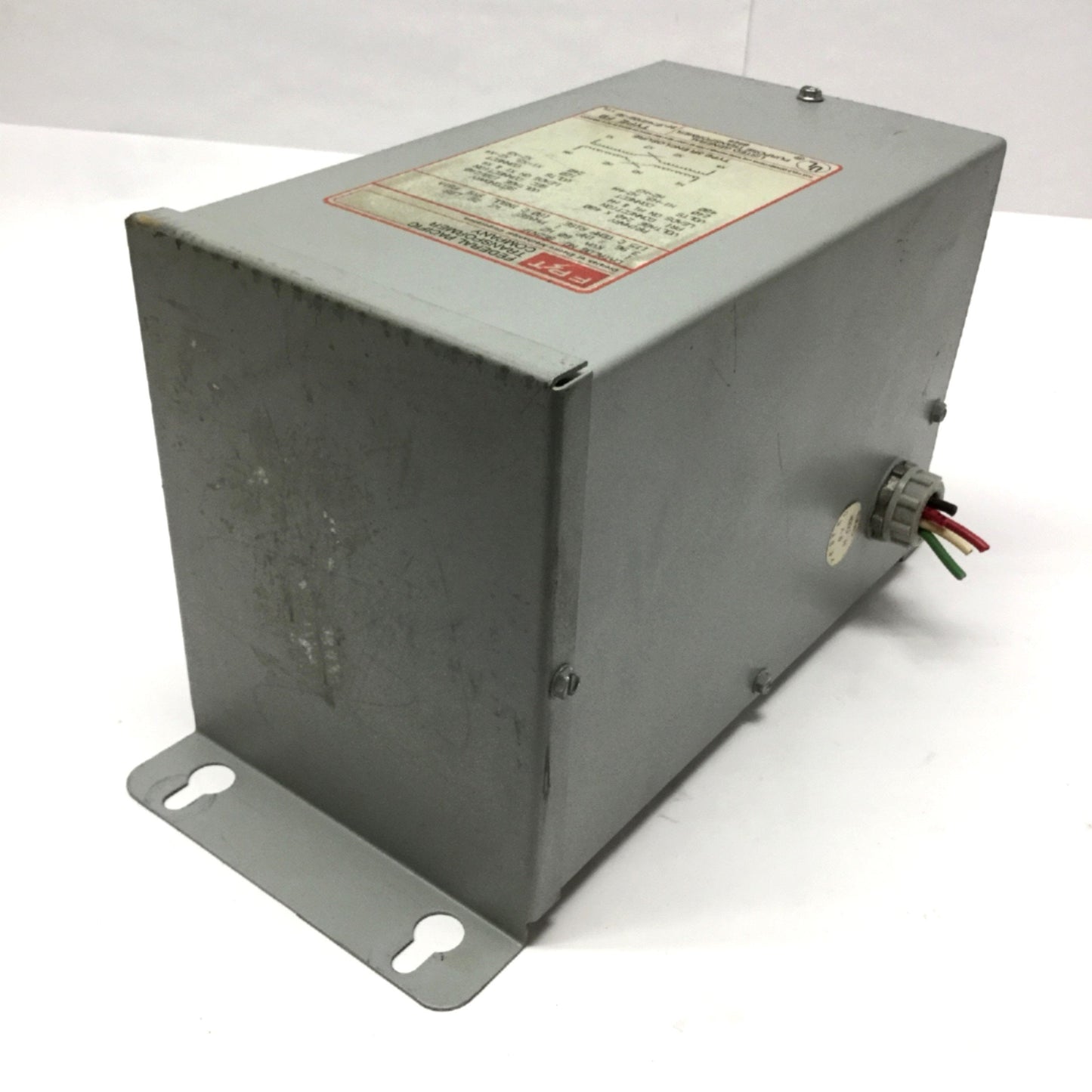 Used Federal Pacific SE2N1F Single-Phase Transformer 240x480V Pri, 120/240V Sec, 1KVA