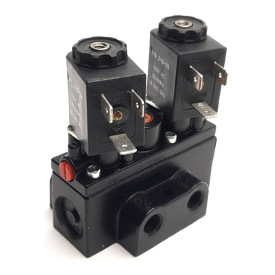Used Aro Fluid A211SD-120-A-G Pneumatic Valve 2-Pos 4-Way, 1/8" NPTF, 120V AC Coil