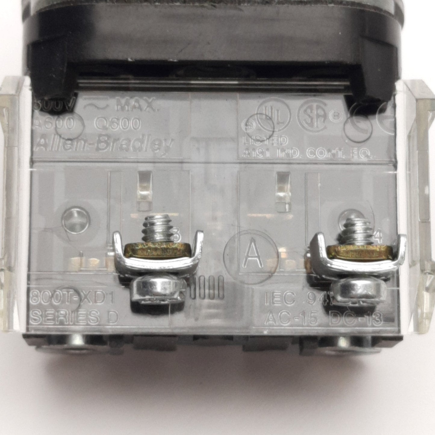 Used Allen Bradley 800T-A2D1 30mm Momentary Pushbutton, Flush, Black, 1NO, 600V Max