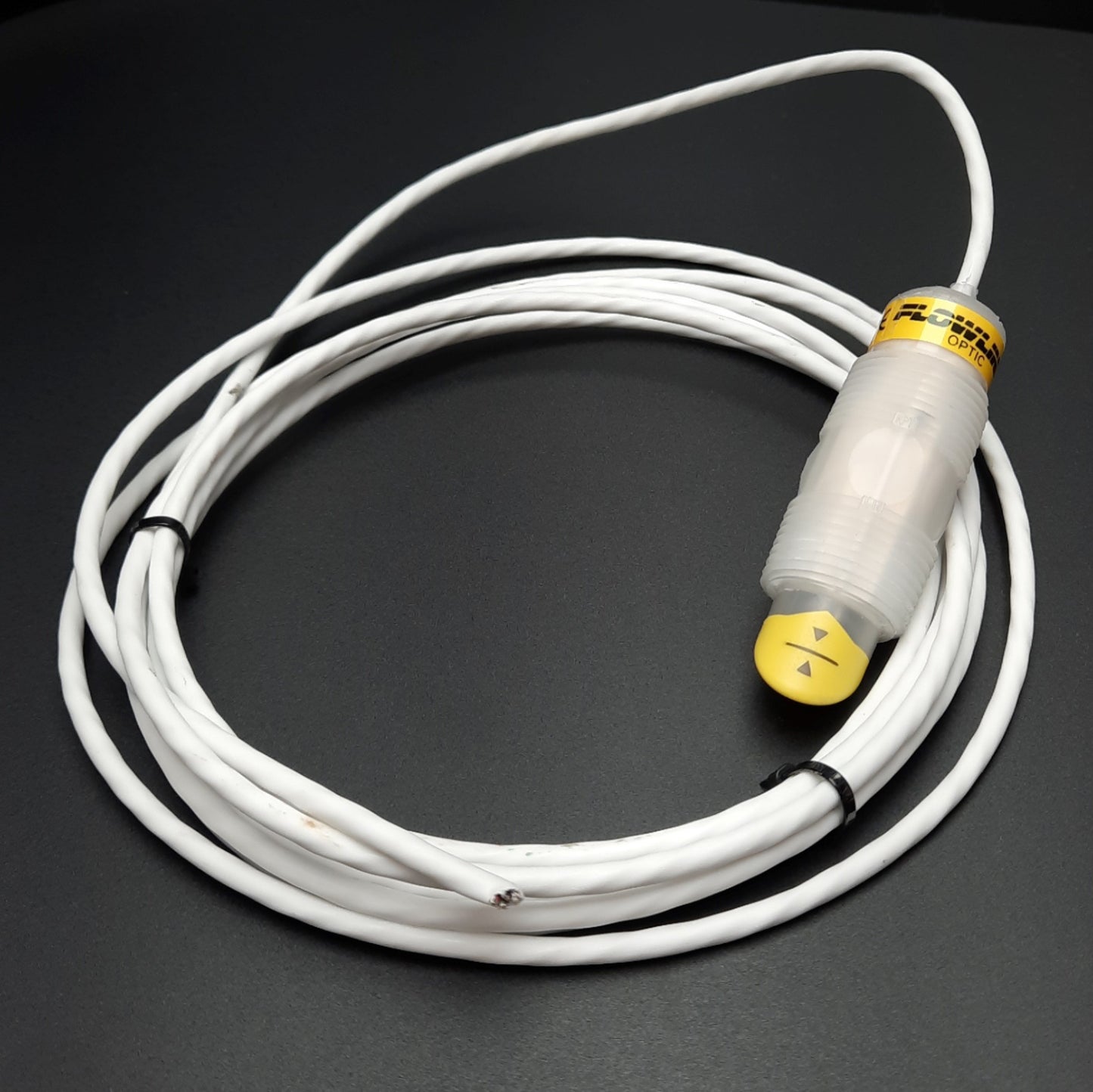 Used Flowline LO10-1305 Optic Liquid Leak Detection Switch 12-36 VDC Selectable NO/NC