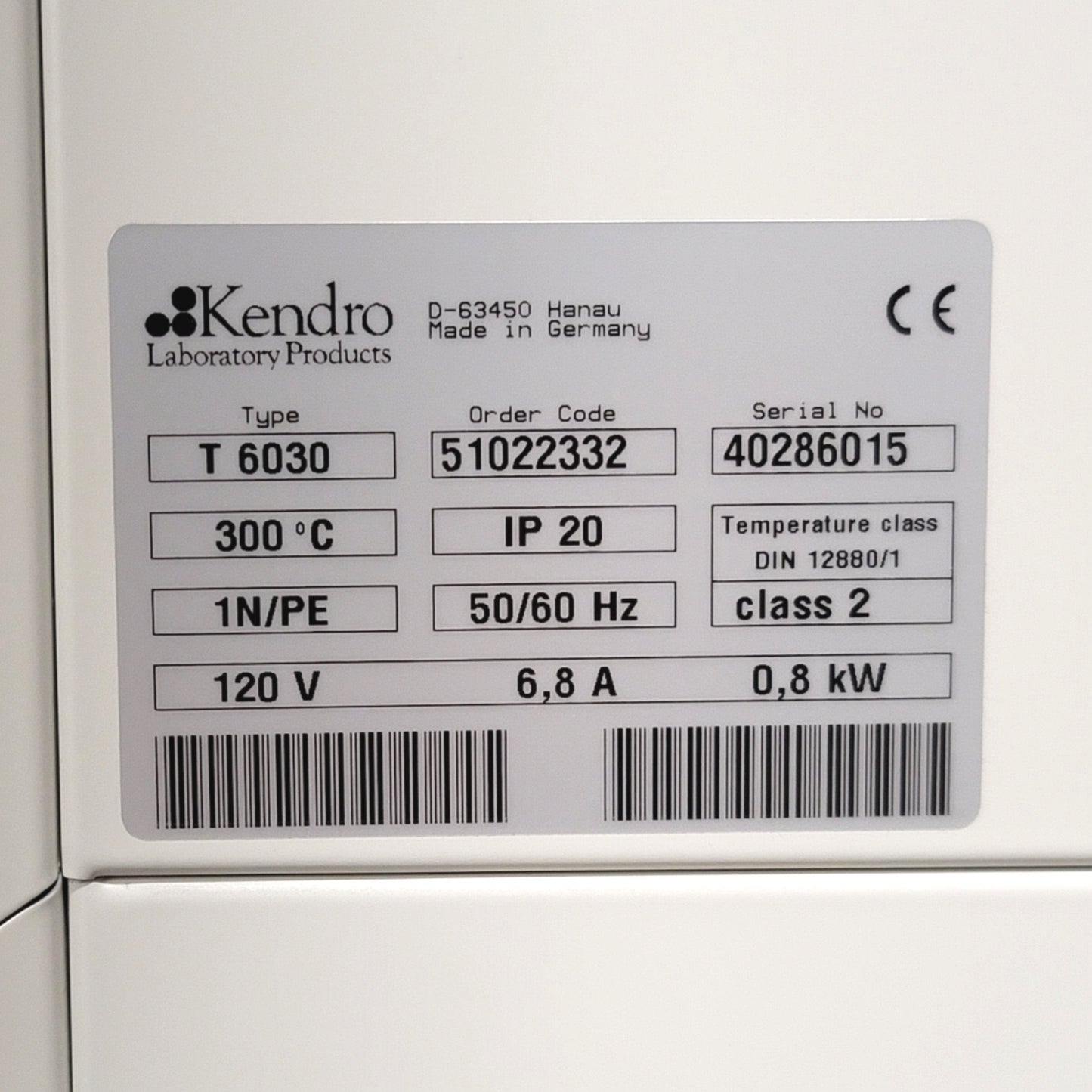 Used Heraeus Kendro T 6030 Heating Drying Oven 30L Capacity, 300°C Max, 120VAC