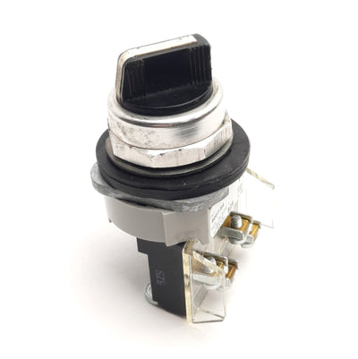 Used Allen Bradley 800T-H4 Momentary Selector Switch w/ 800T-XA Contact