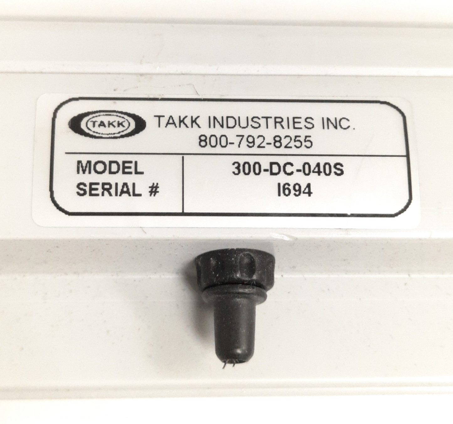 Used Takk Industries 300-DC-040S Static Eliminator Bar, 40 Inches, 14kV DC