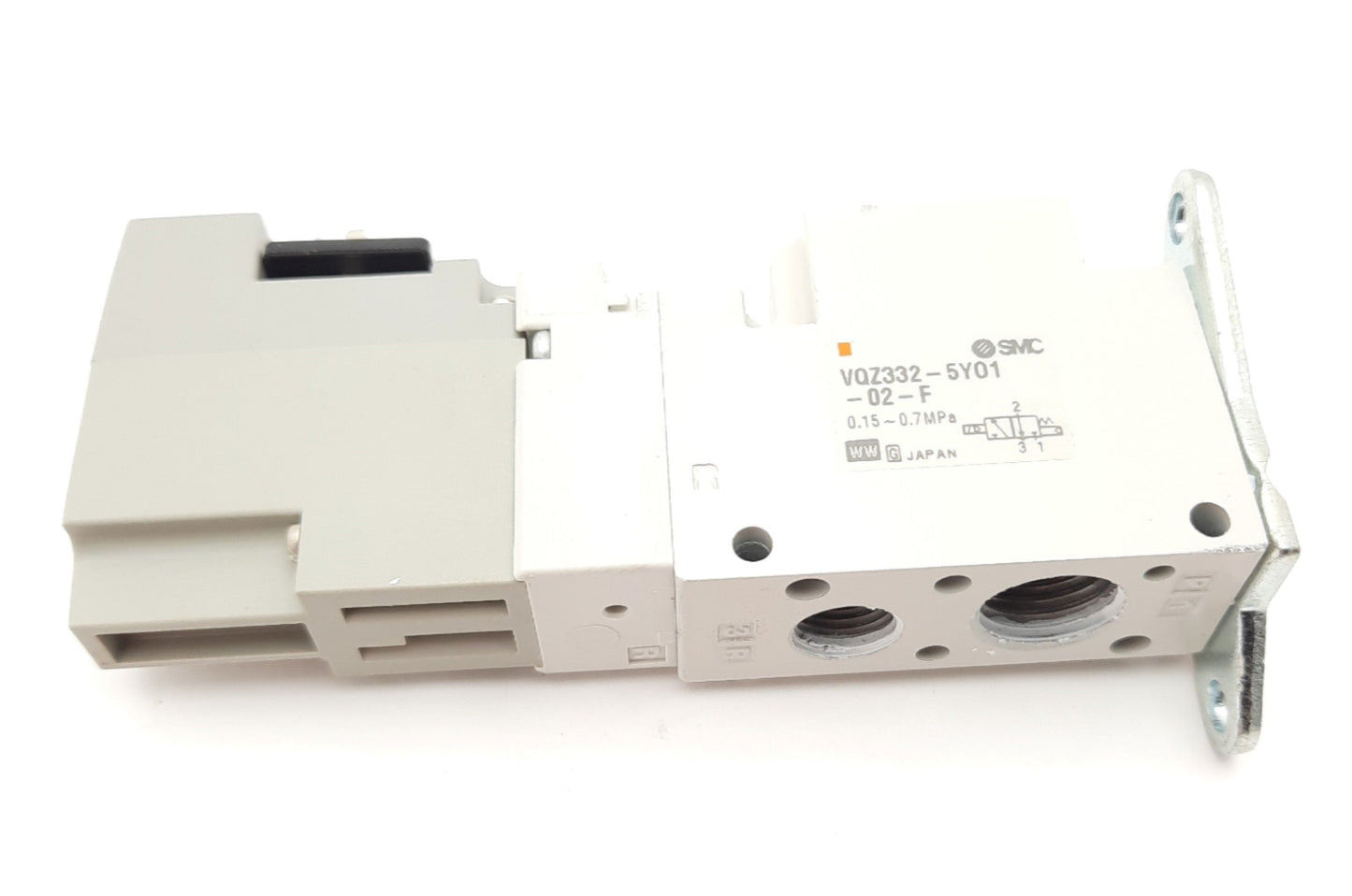 New SMC VQZ332-5YO1-02-F Solenoid Valve, 2-Position 3-Port, 24VDC 0.15-0.7MPa, Rc1/4