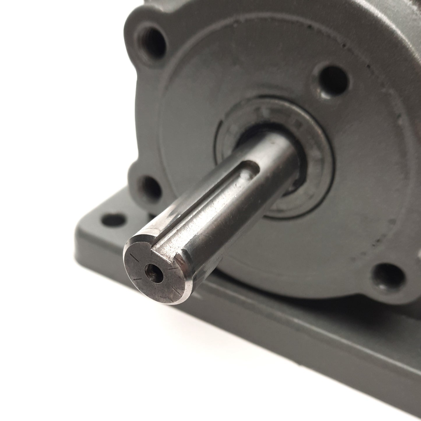 New Winsmith RD Series U1305SL56 Speed Reducer 5:1 Ratio, Shaft Left, 56C Flange