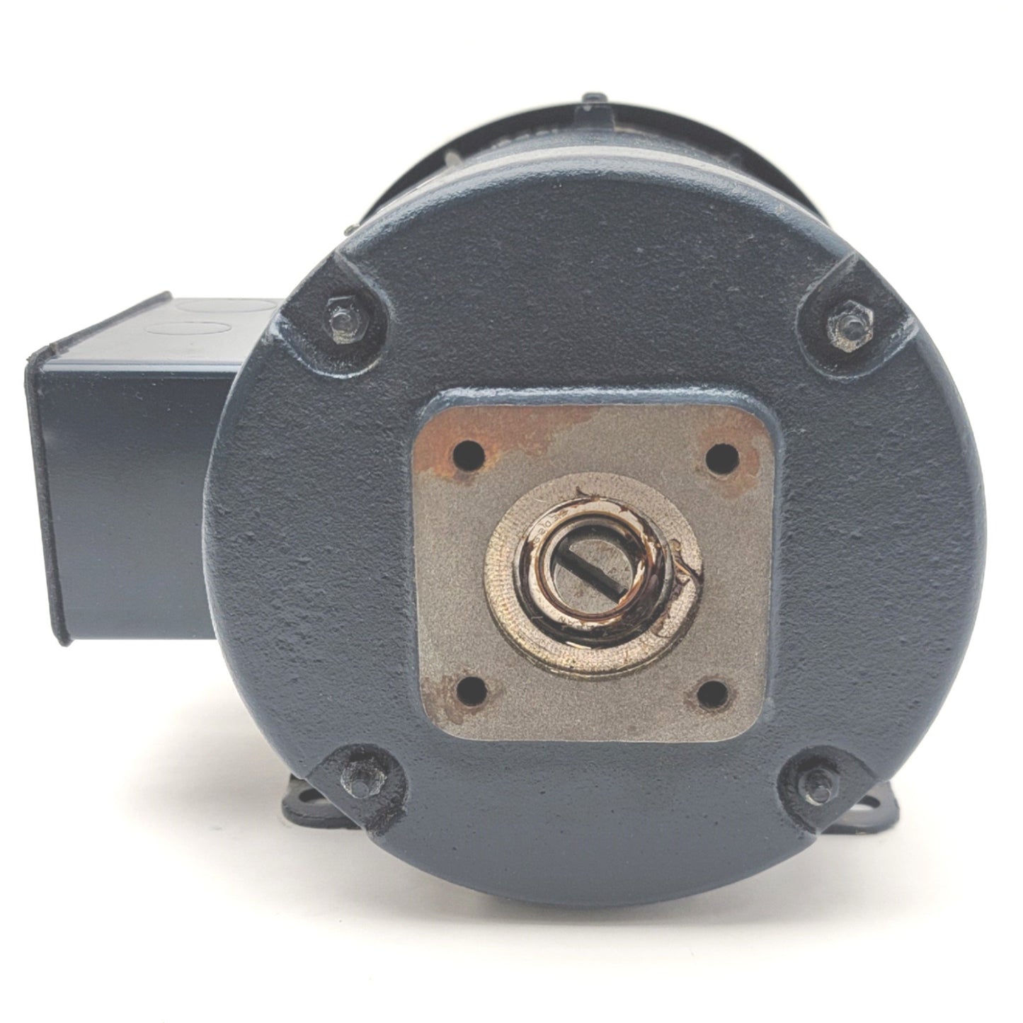 Used Leeson C6T17FB45A 111176-01 AC Motor 3/4HP, 220-240/460VVAC, 2.8/1.4A, D56