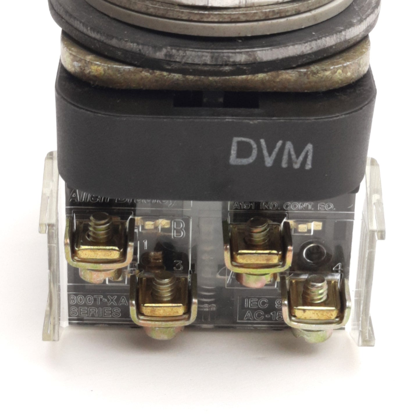 Used Allen Bradley 800T-QB24A Illuminated Pushbutton, Amber, Momentary, 600V 10A