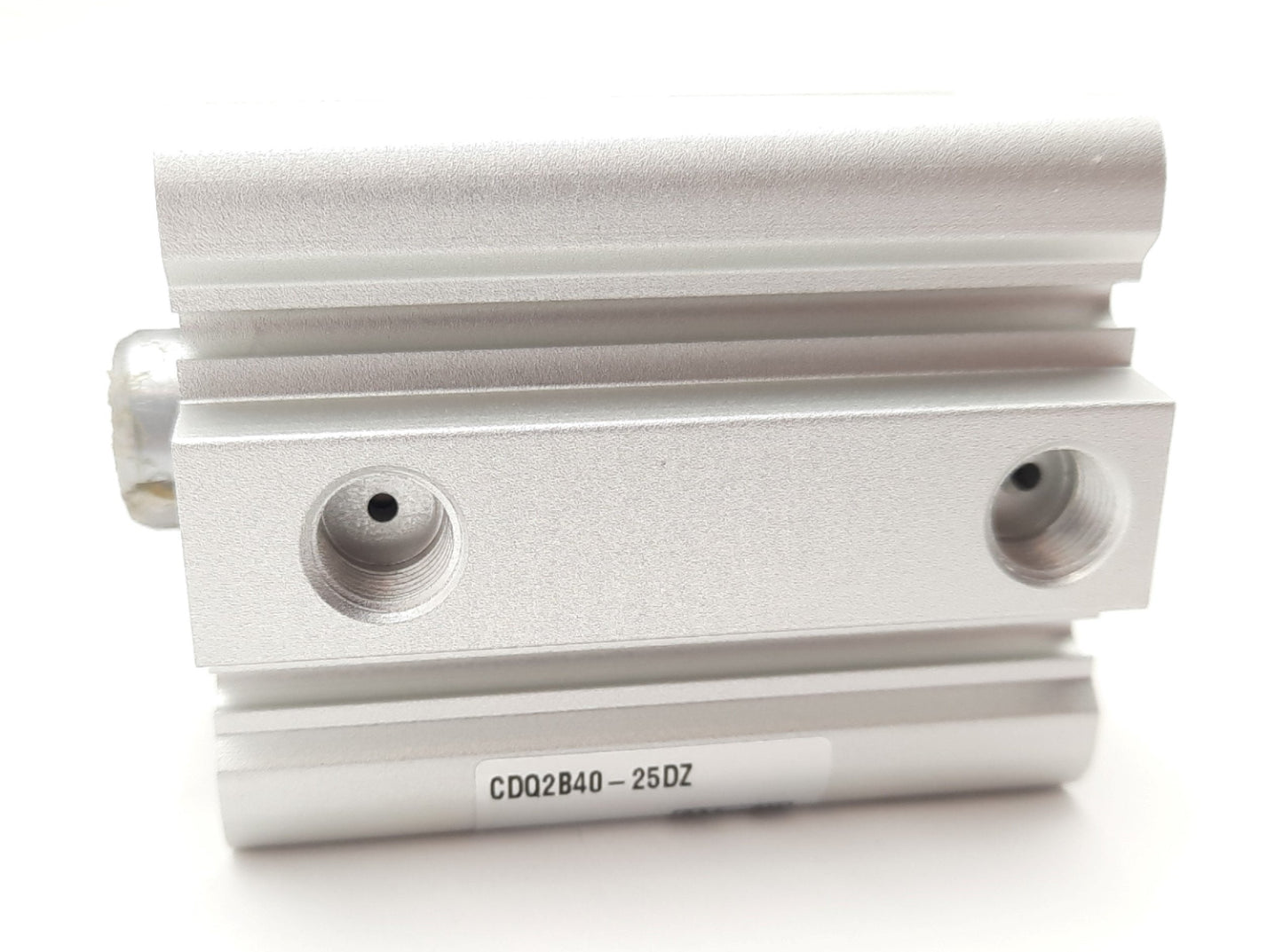 New SMC CDQ2B40-25DZ Compact Cylinder Double Acting 1.0MPa, 40mm Bore, 25mm Stroke