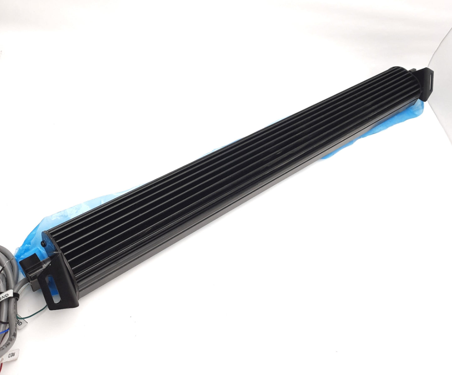 Used Metaphase ISO-19-RGB-24Z Linear Illuminator 24V DC, 19" Length, Red/Green/Blue