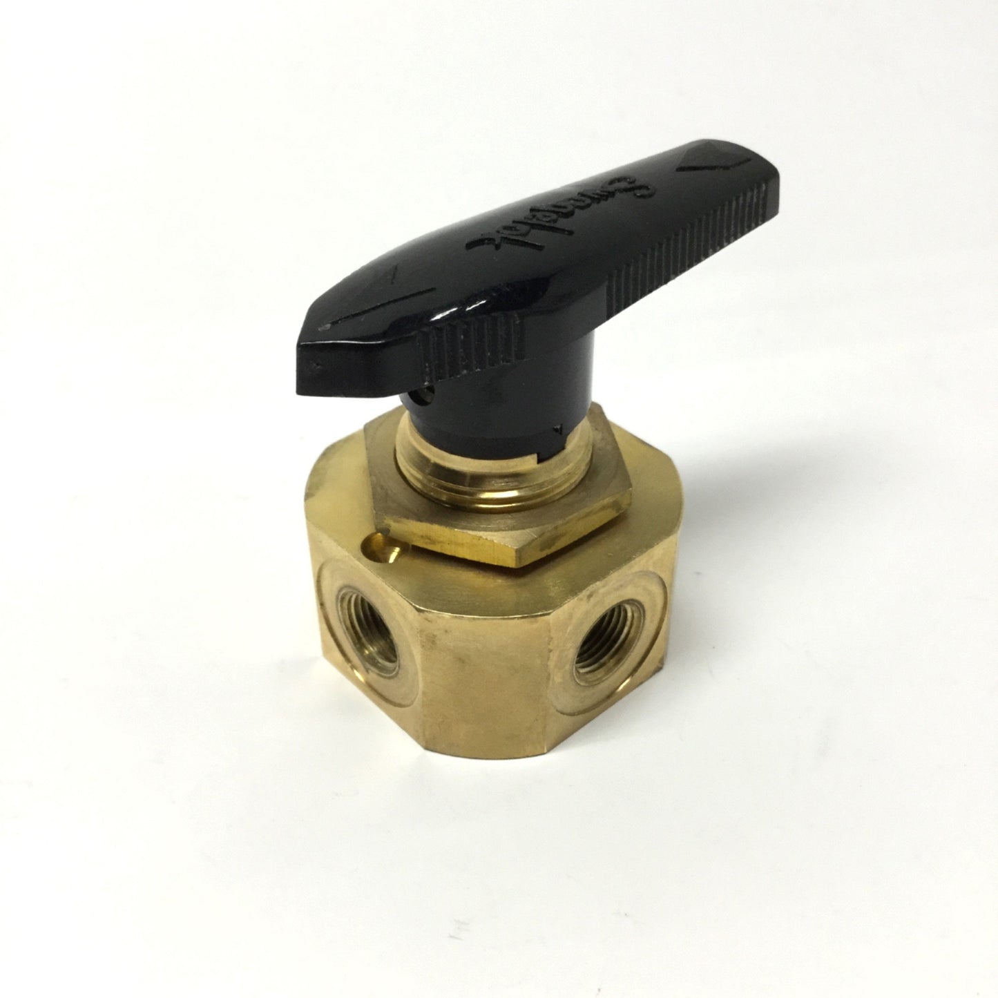 Used Swagelok B-43YF2 Brass Ball Valve, 4-Way Crossover, 1/8" NPT, 2500psi @100°F