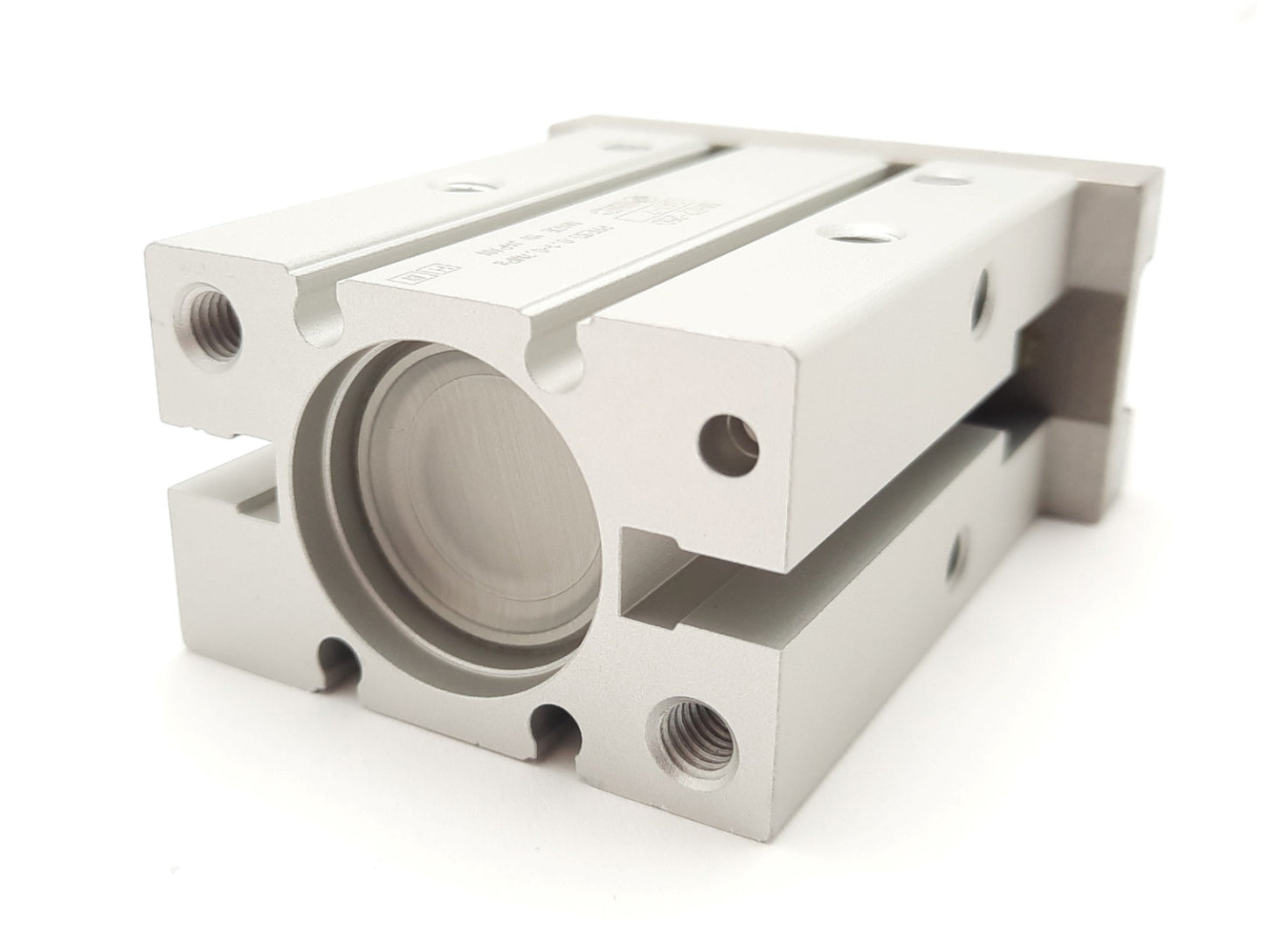 New SMC MHZ2-25D Parallel Air Gripper, Bore: 25mm, Stroke: 14mm Ports: M5x0.8