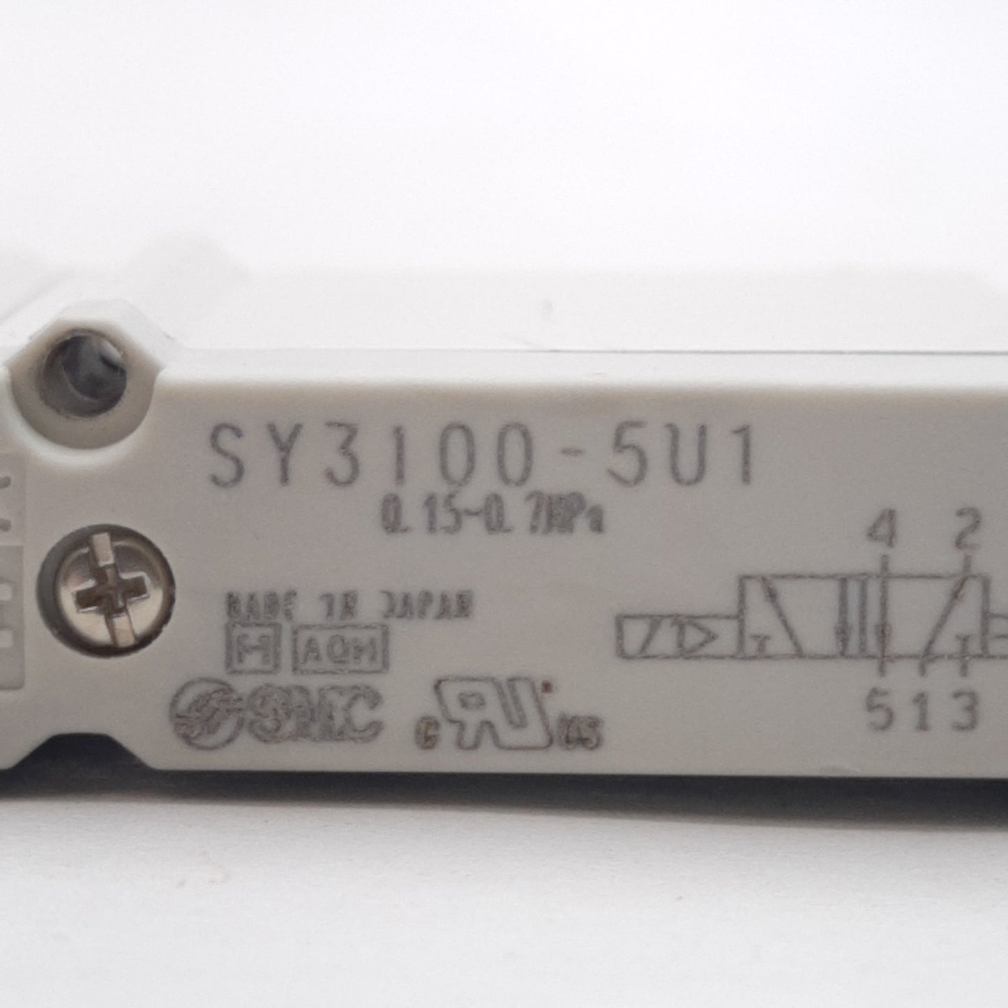 New SMC SY3100-5U1 Solenoid Valve, 2-Position 5-Port 24VDC 0.4W, 0.15-0.7MPa