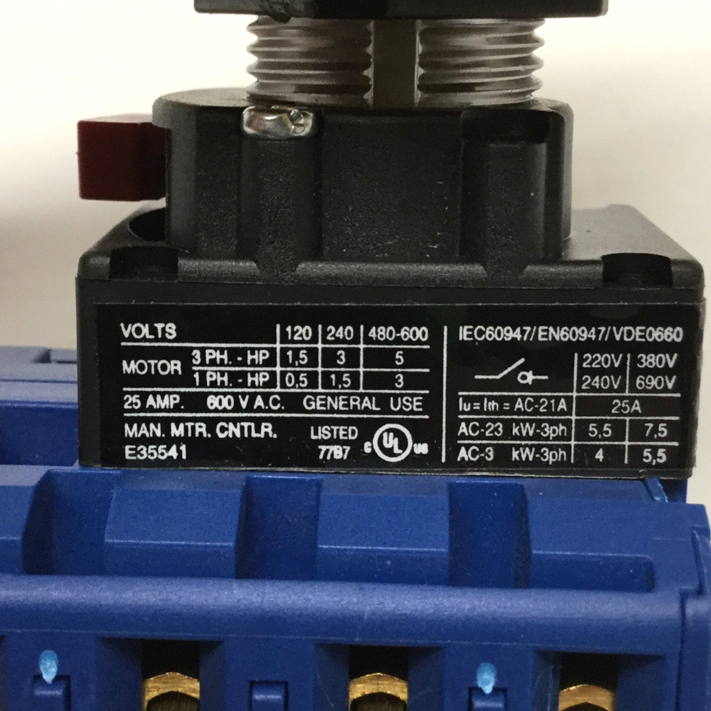 Used Kraus & Naimer KG20A T204/01 Disconnect Switch ON-OFF 600VAC 25A 3-Pole+N