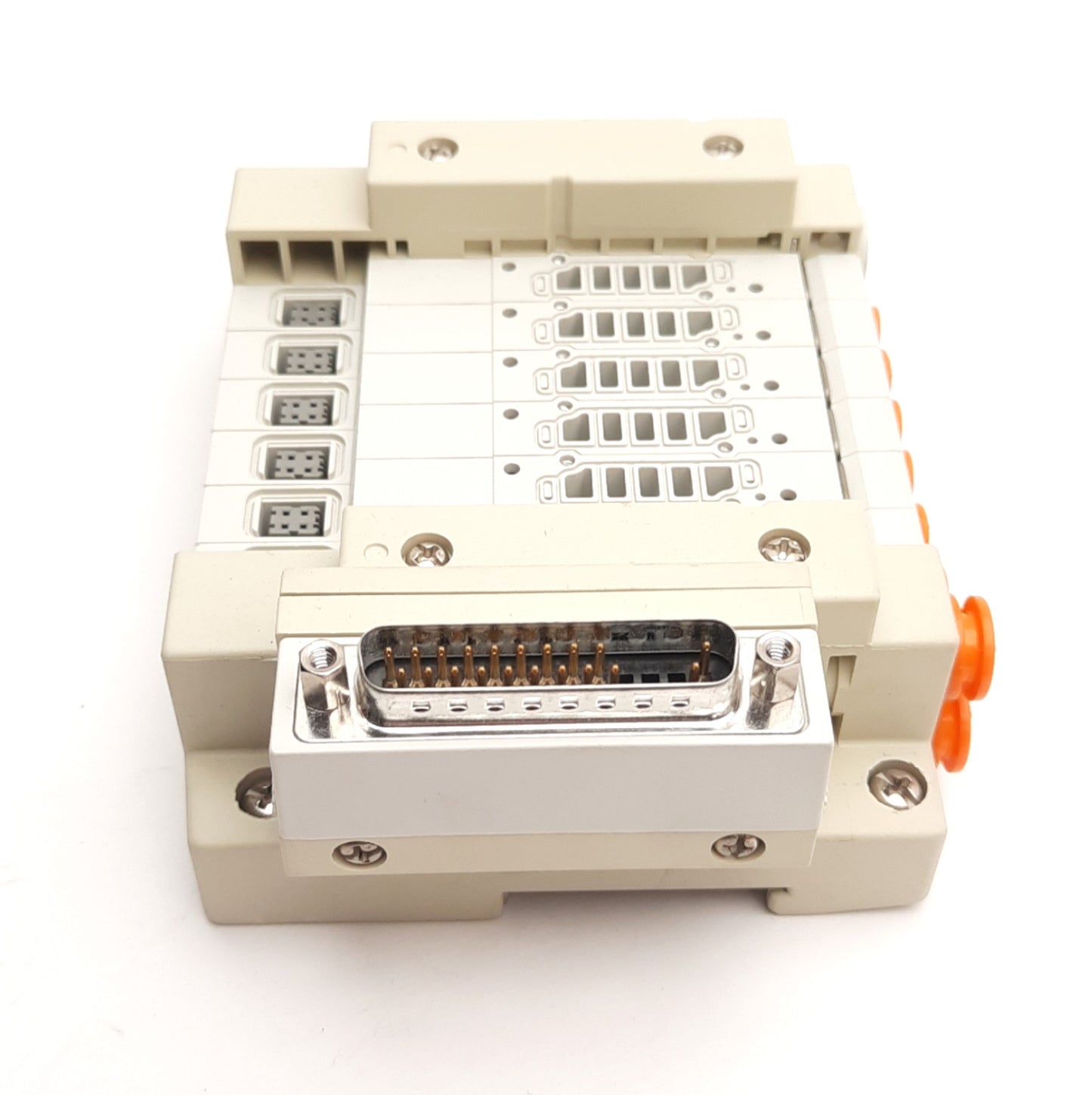 Used SMC SS5V1-16FD1-06-C4-D0 Cassette Base Manifold, 6 Stations, D-Sub Connector