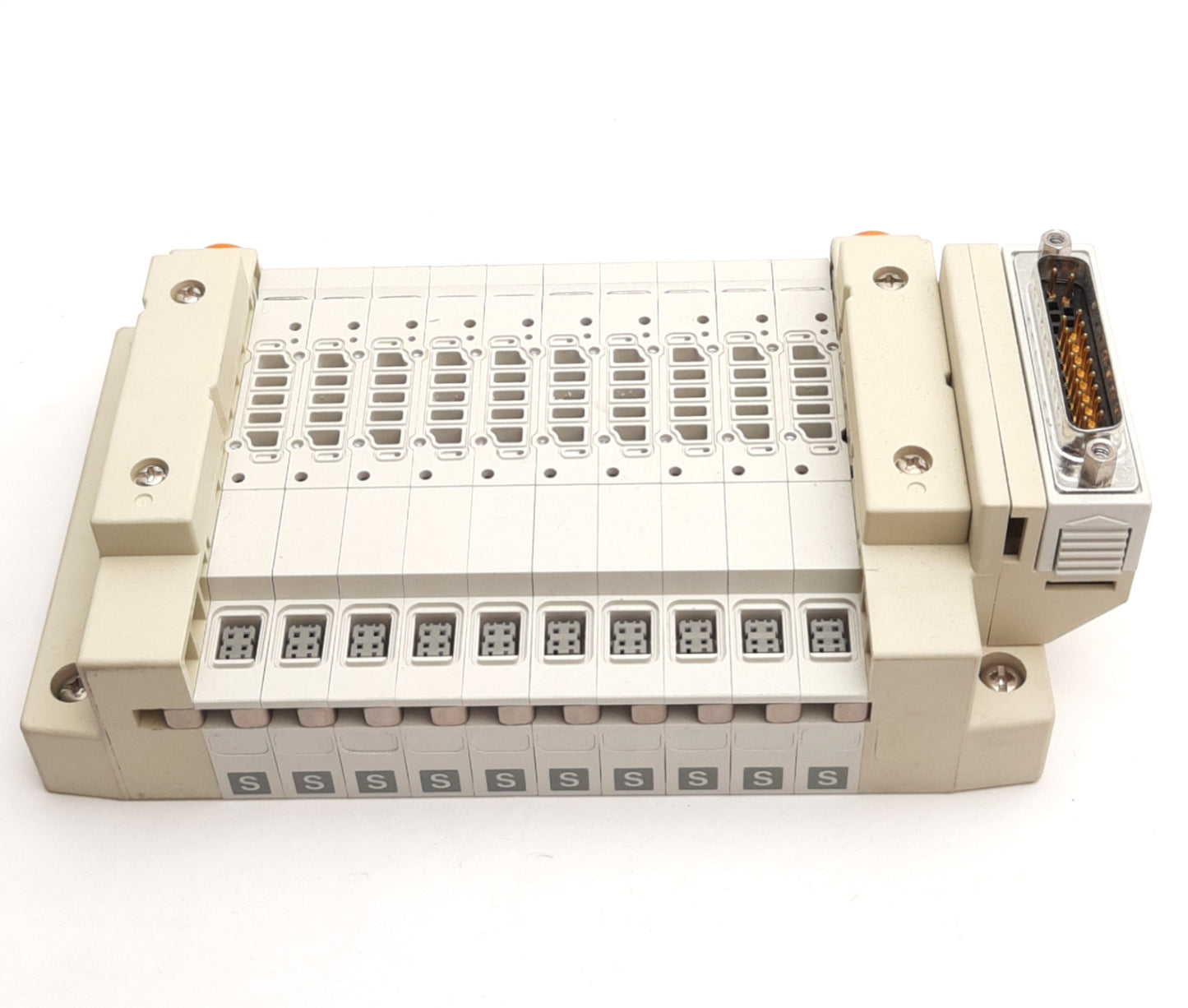 Used SMC SS5V1-16FD1-10-C4-D0 Cassette Base Manifold, 10 Stations, D-Sub Connector