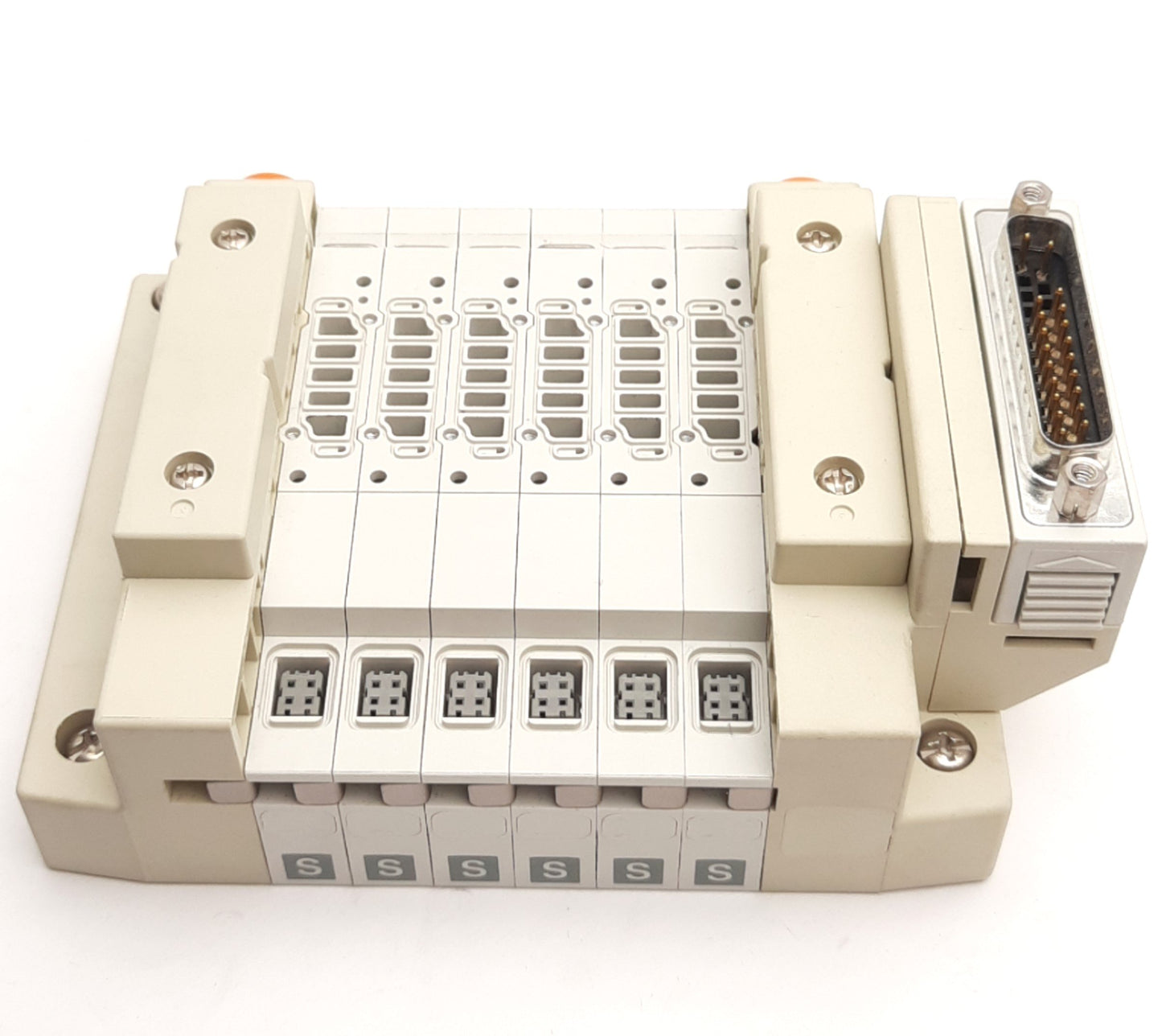 Used SMC SS5V1-16FD1-06-C4-D0 Cassette Base Manifold 6 Stations, D-Sub Connector