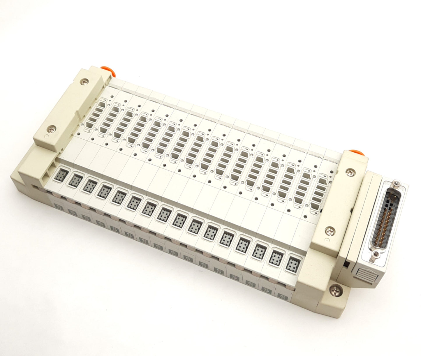 Used SMC SS5V1-16FD1-16-C4-D0 Cassette Base Manifold 16 Stations, D-Sub Connector