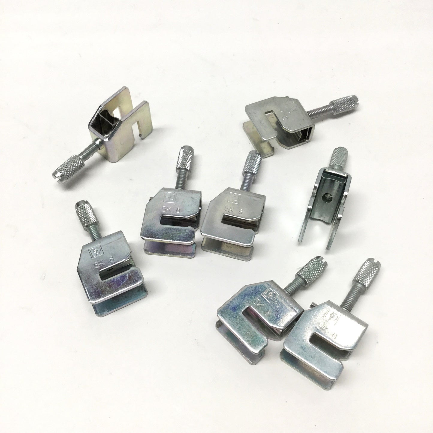 Used Lot of 8 Phoenix Contact SK 8 Busbar Shield Connection Clamp, 12mm Pitch