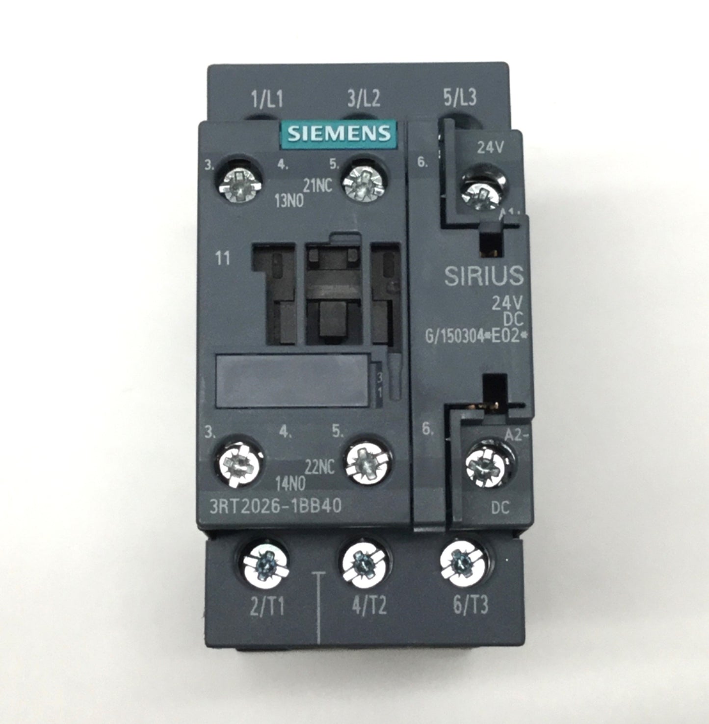 Used Siemens 3RT2026-1BB40 SIRIUS Power Contactor 600VAC, 40A, 3-Pole+1NO-1NC, 24VDC